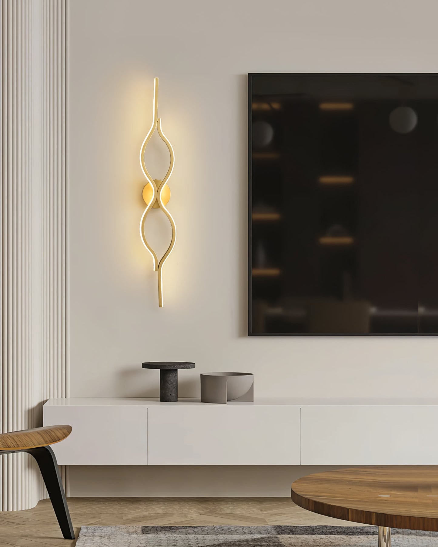Twist Brass Wall Light - YIOSI