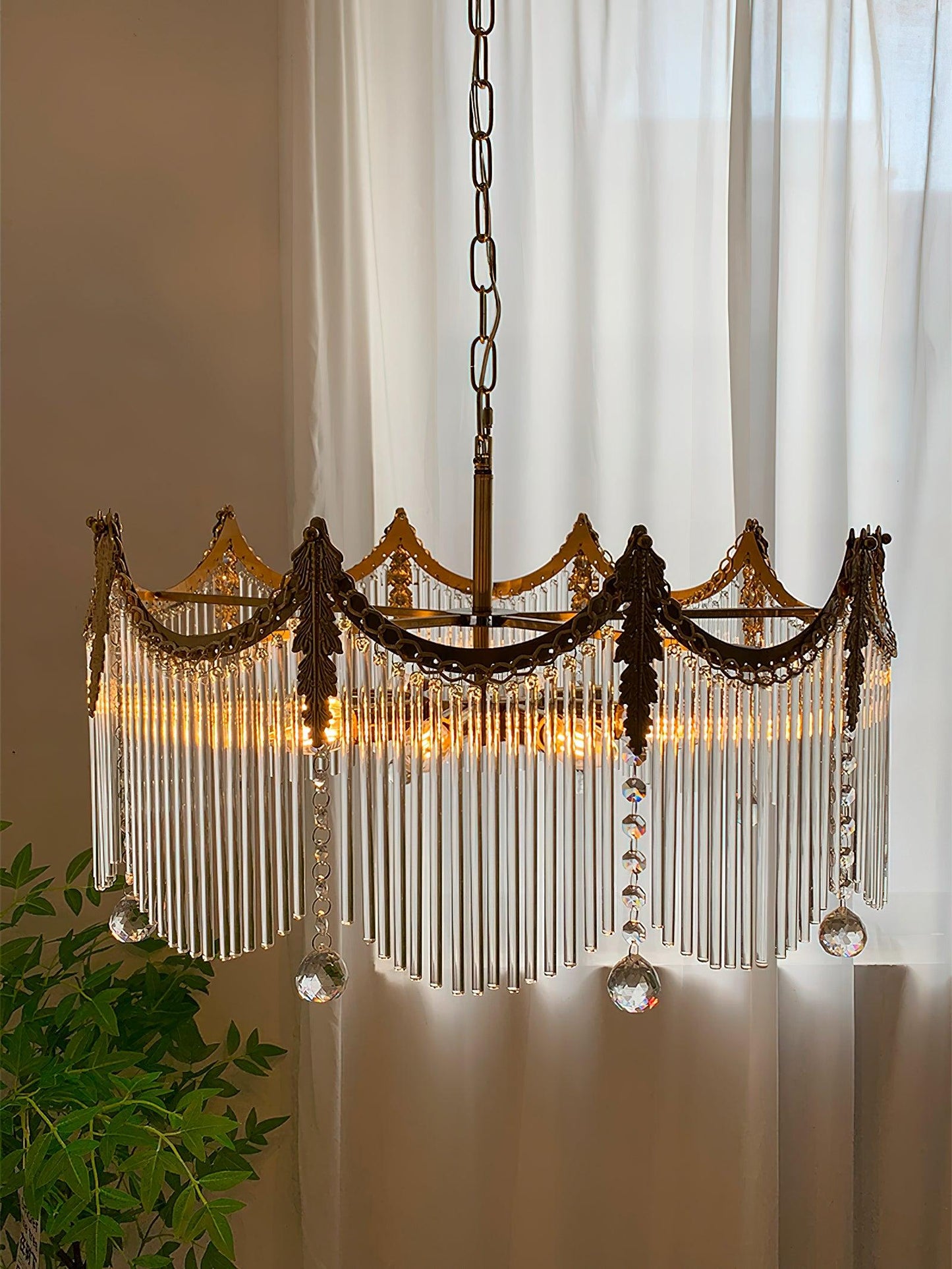 Vacarro Chandelier - YIOSI