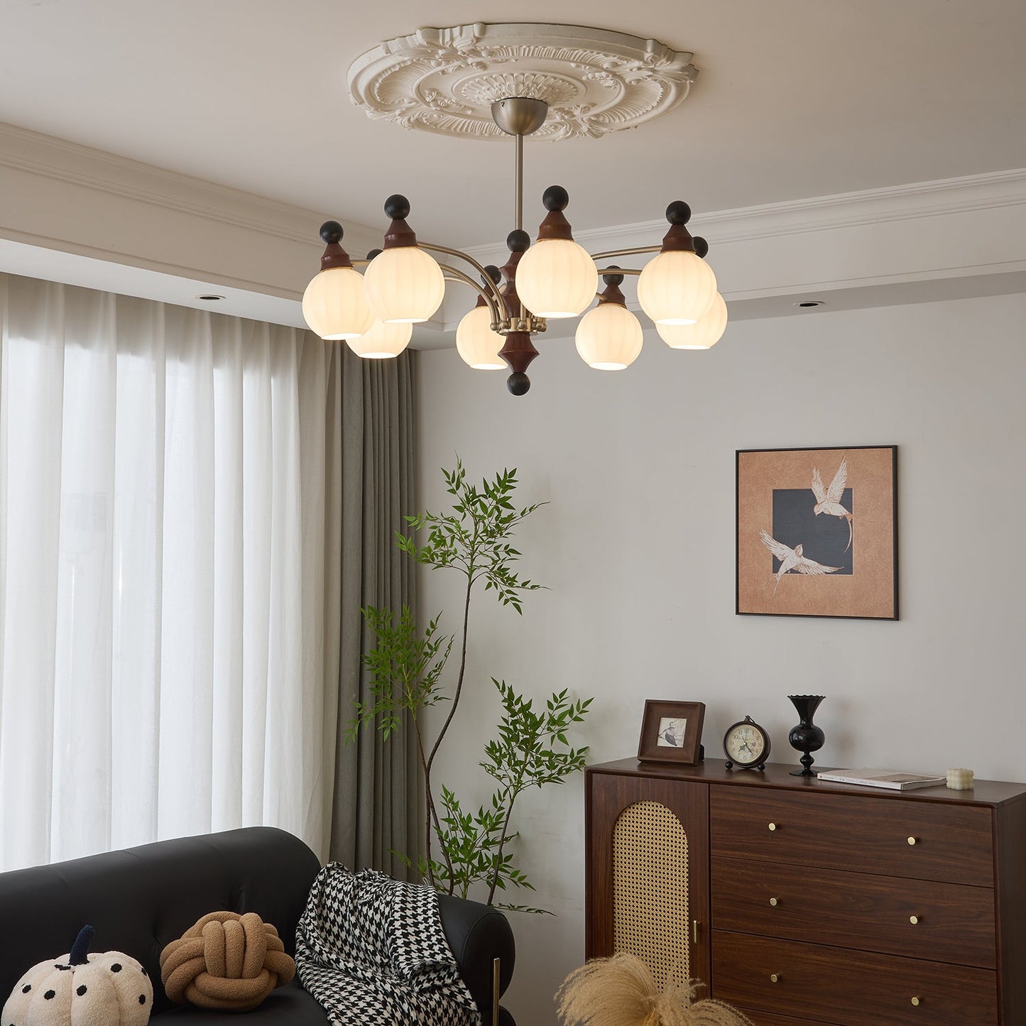 Valerio Chandelier - YIOSI
