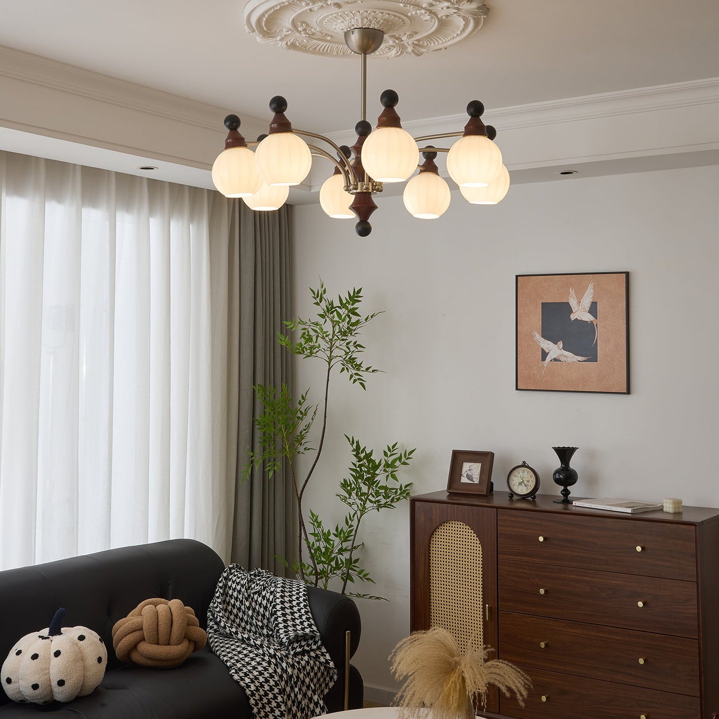 Valerio Chandelier - YIOSI