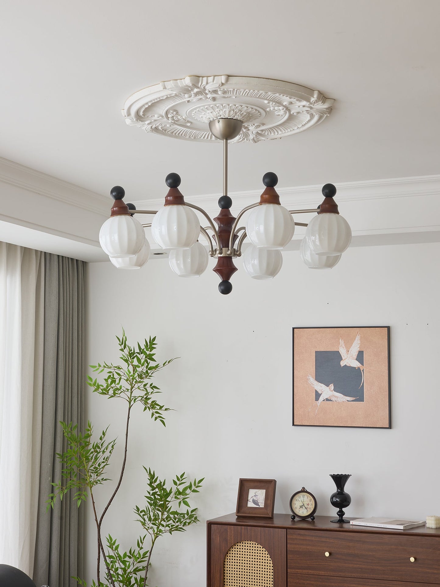 Valerio Chandelier - YIOSI