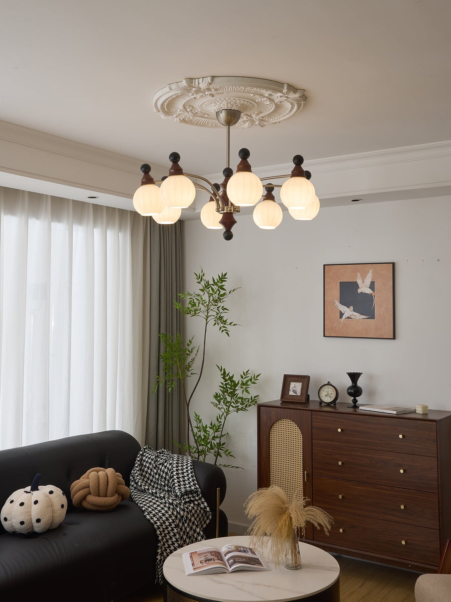 Valerio Chandelier - YIOSI