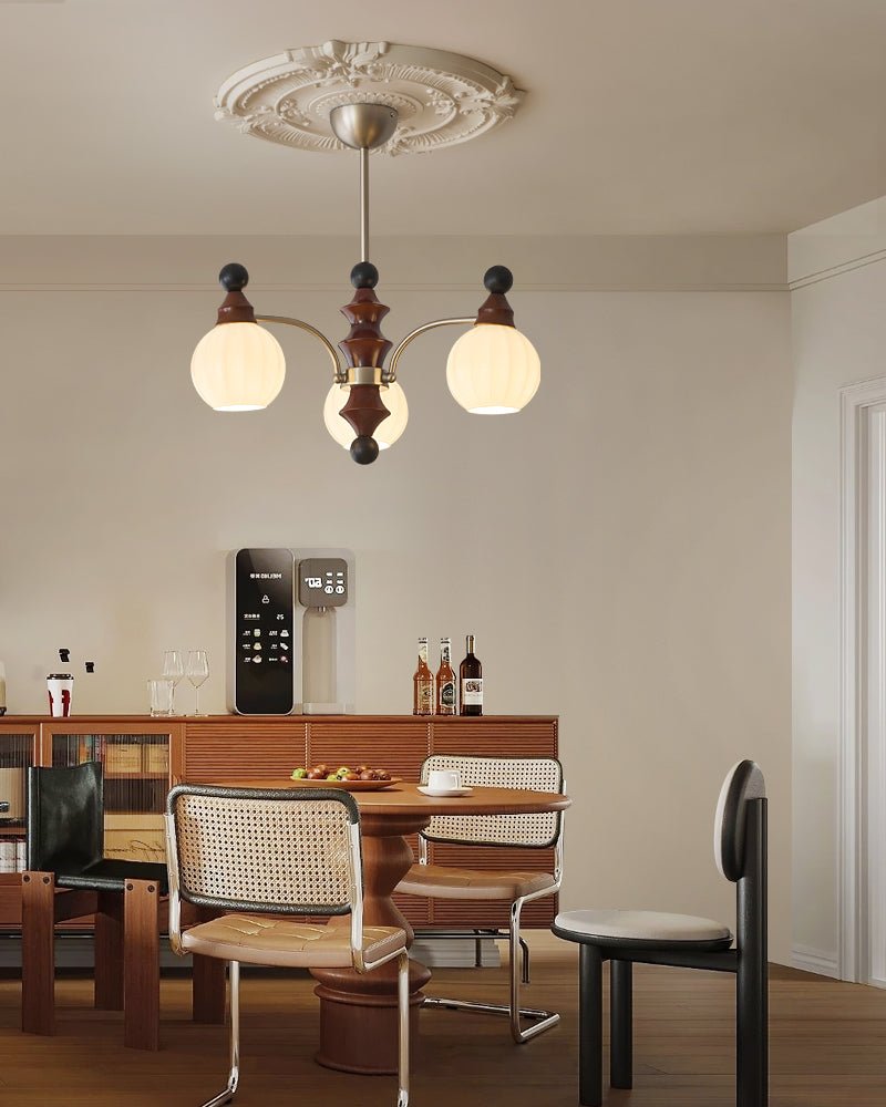 Valerio Chandelier - YIOSI