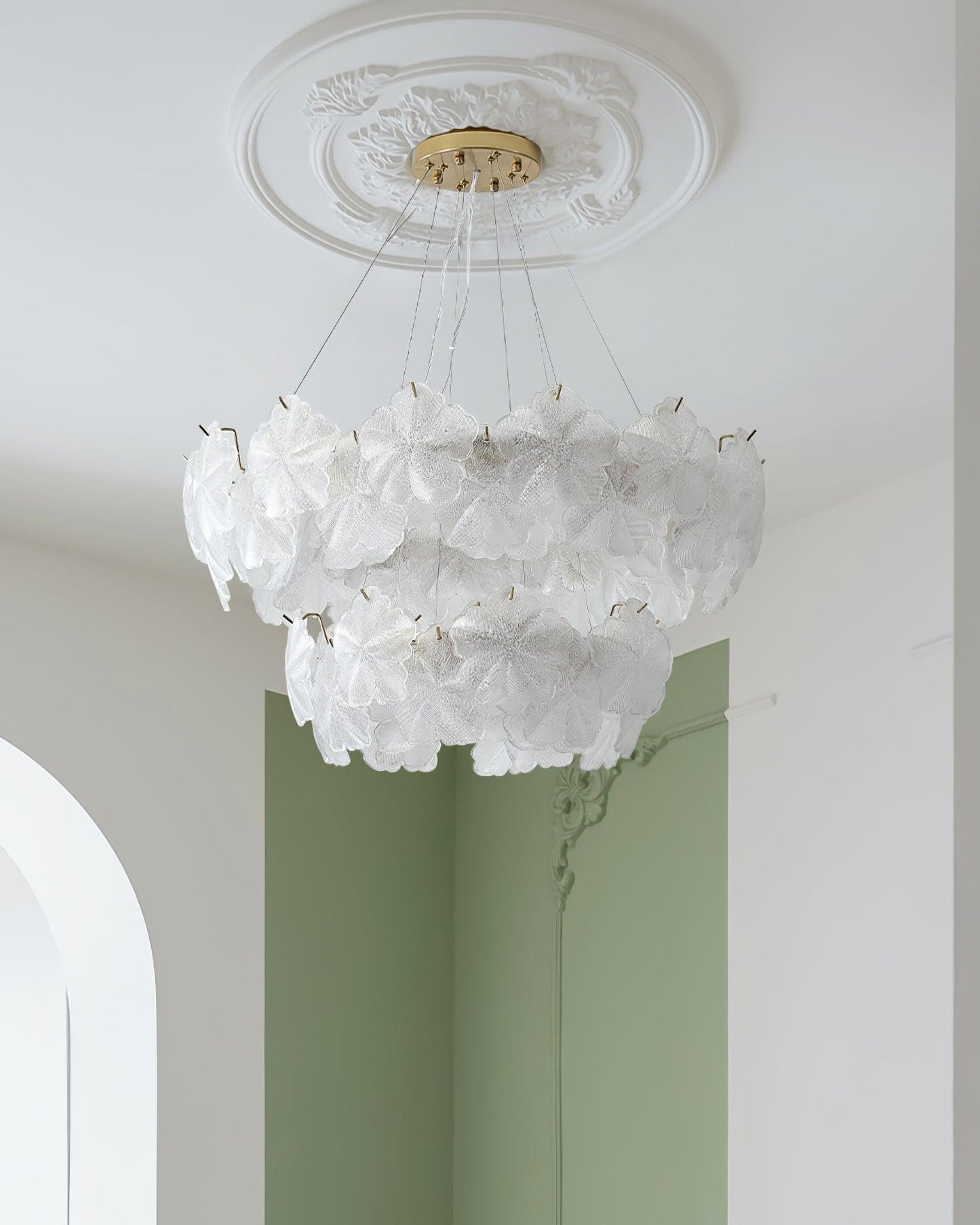 Valery Chandelier - YIOSI