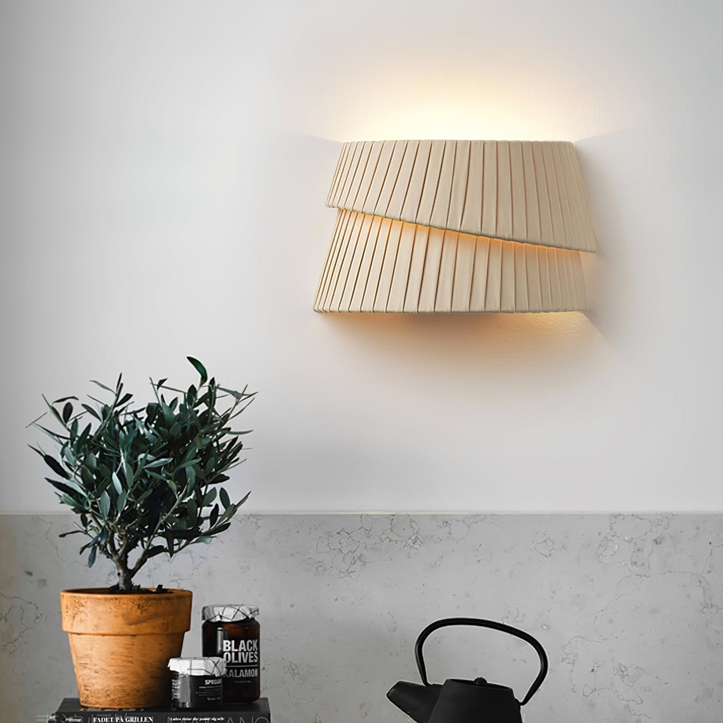 Vela Twist Wall Lamp - YIOSI