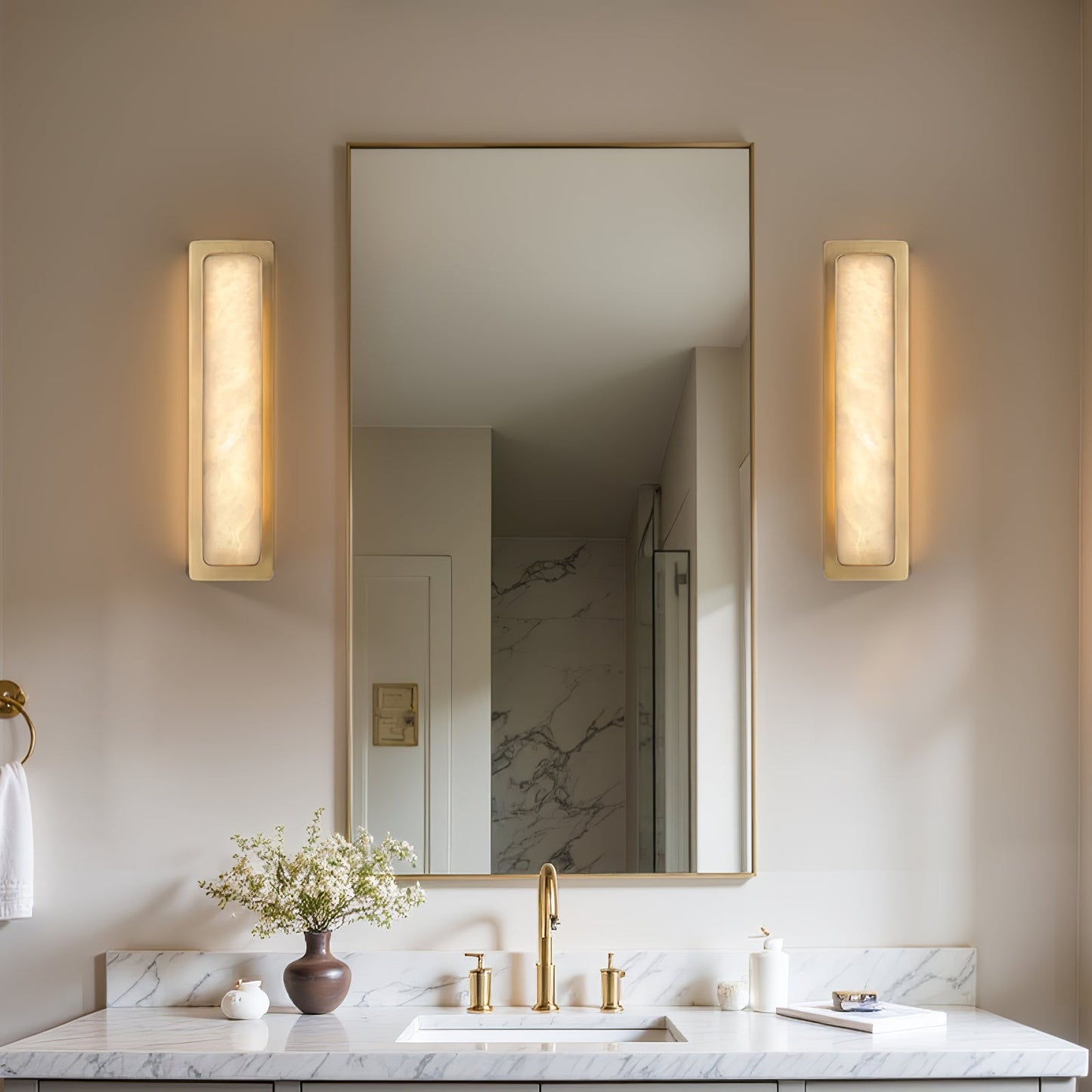 Velmora Wall Light - YIOSI