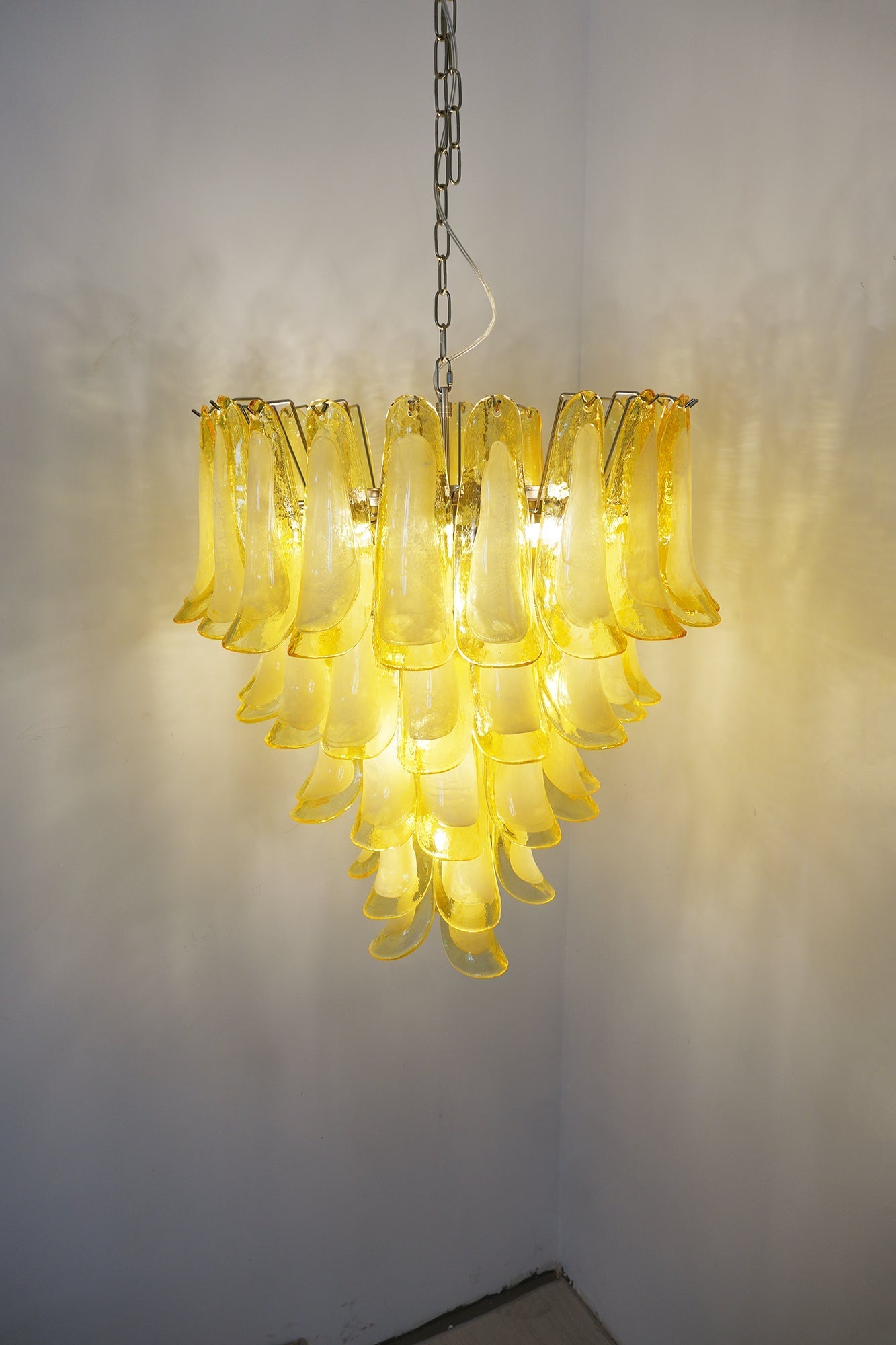 Wave Murano Glass Chandelier - YIOSI