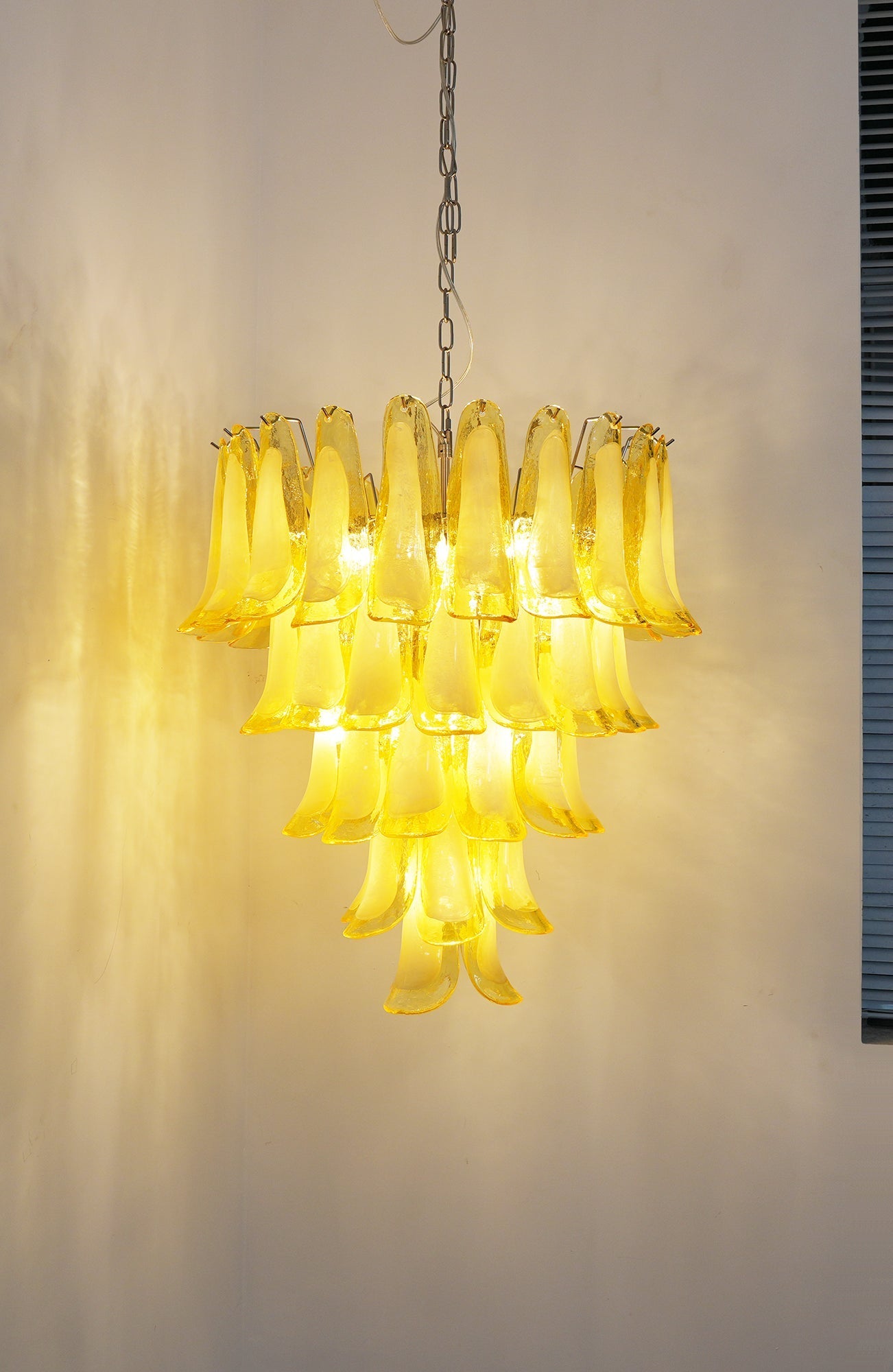 Wave Murano Glass Chandelier - YIOSI