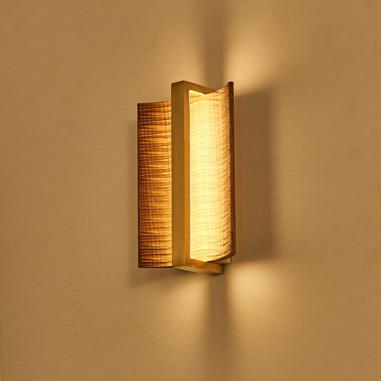 Whisperwood Wall Light - YIOSI