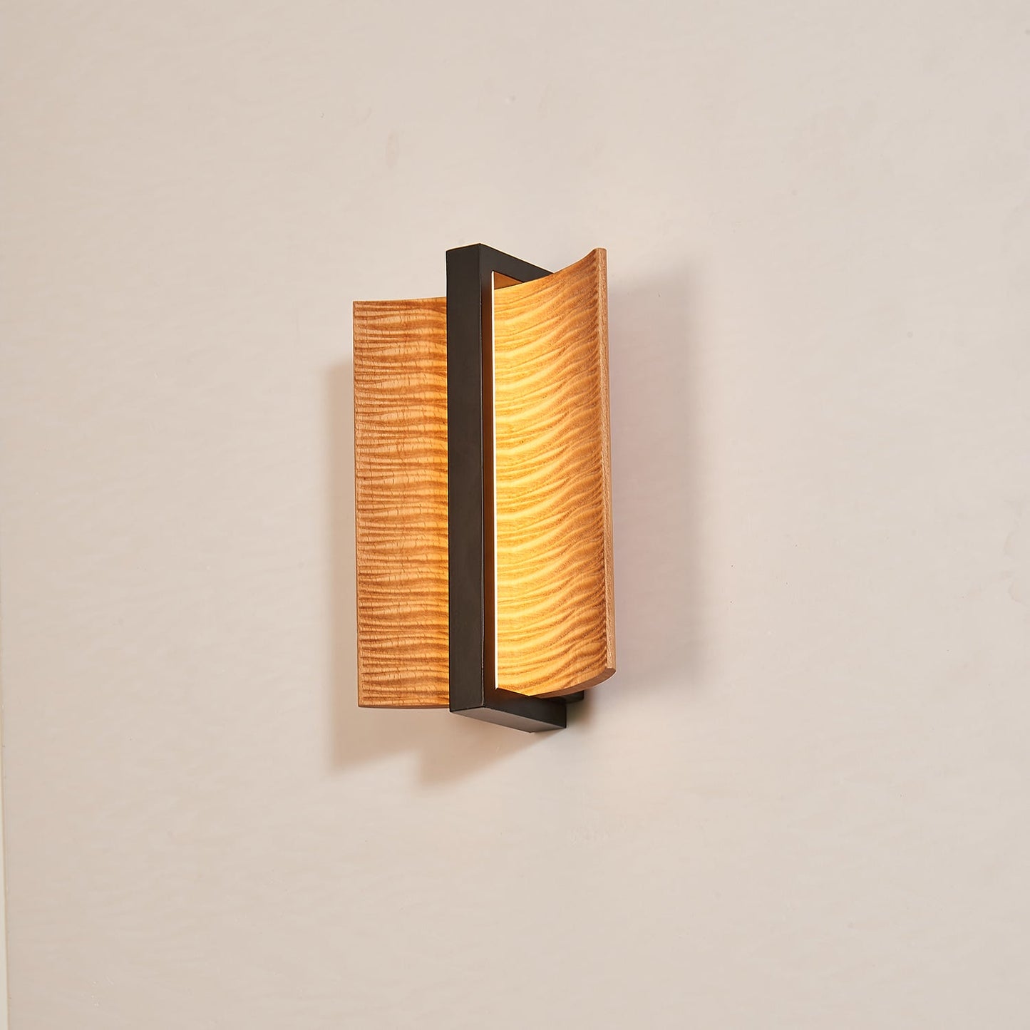 Whisperwood Wall Light - YIOSI