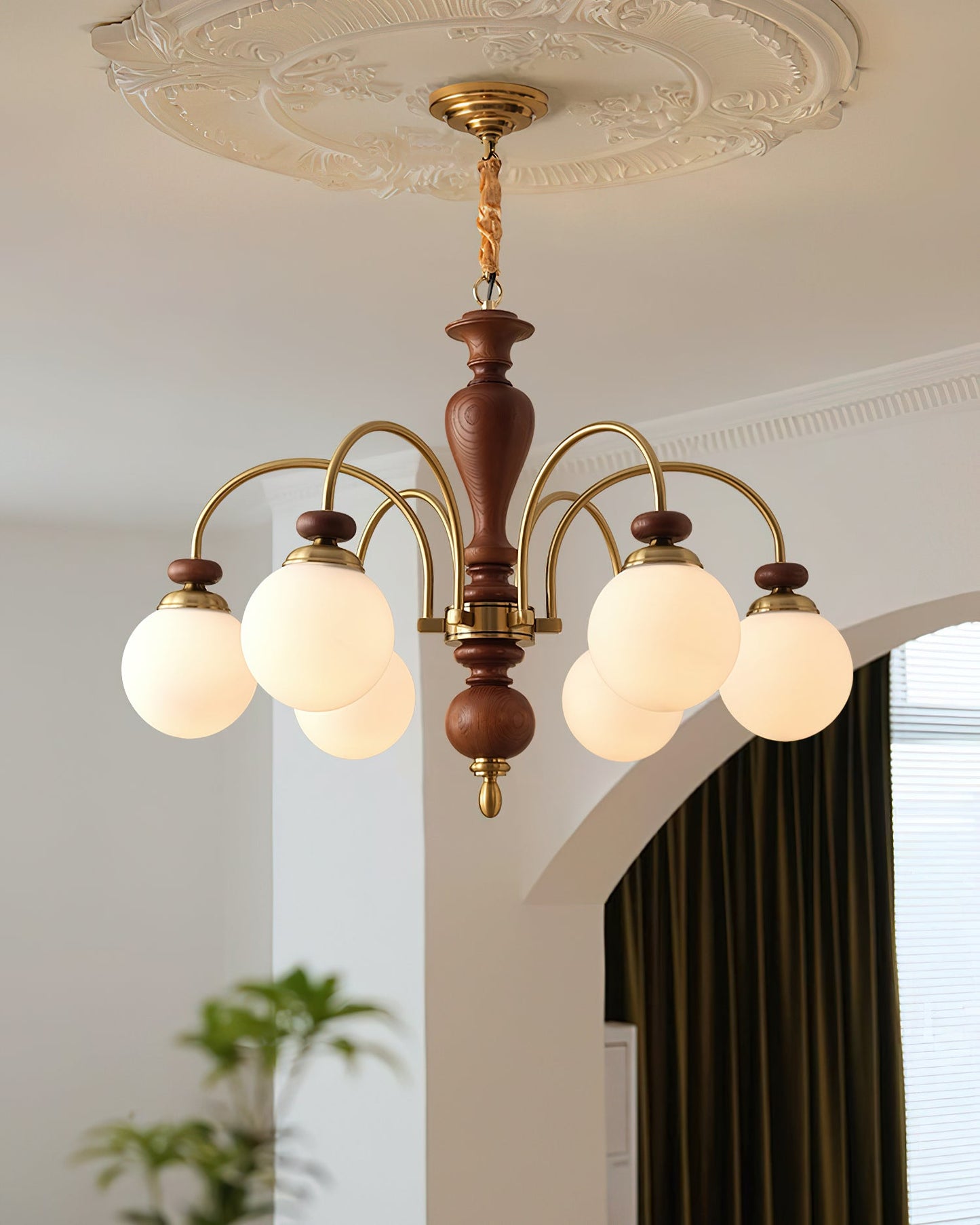 Windsor Classic Chandelier - YIOSI