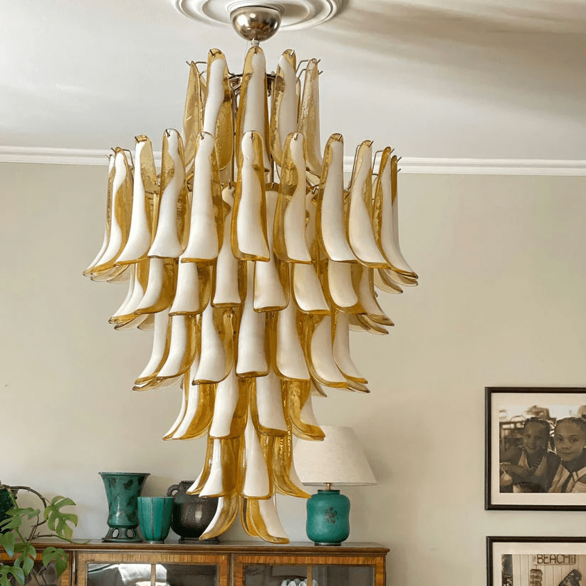 Dravina Glass Petals Pendant Lamp - YIOSI