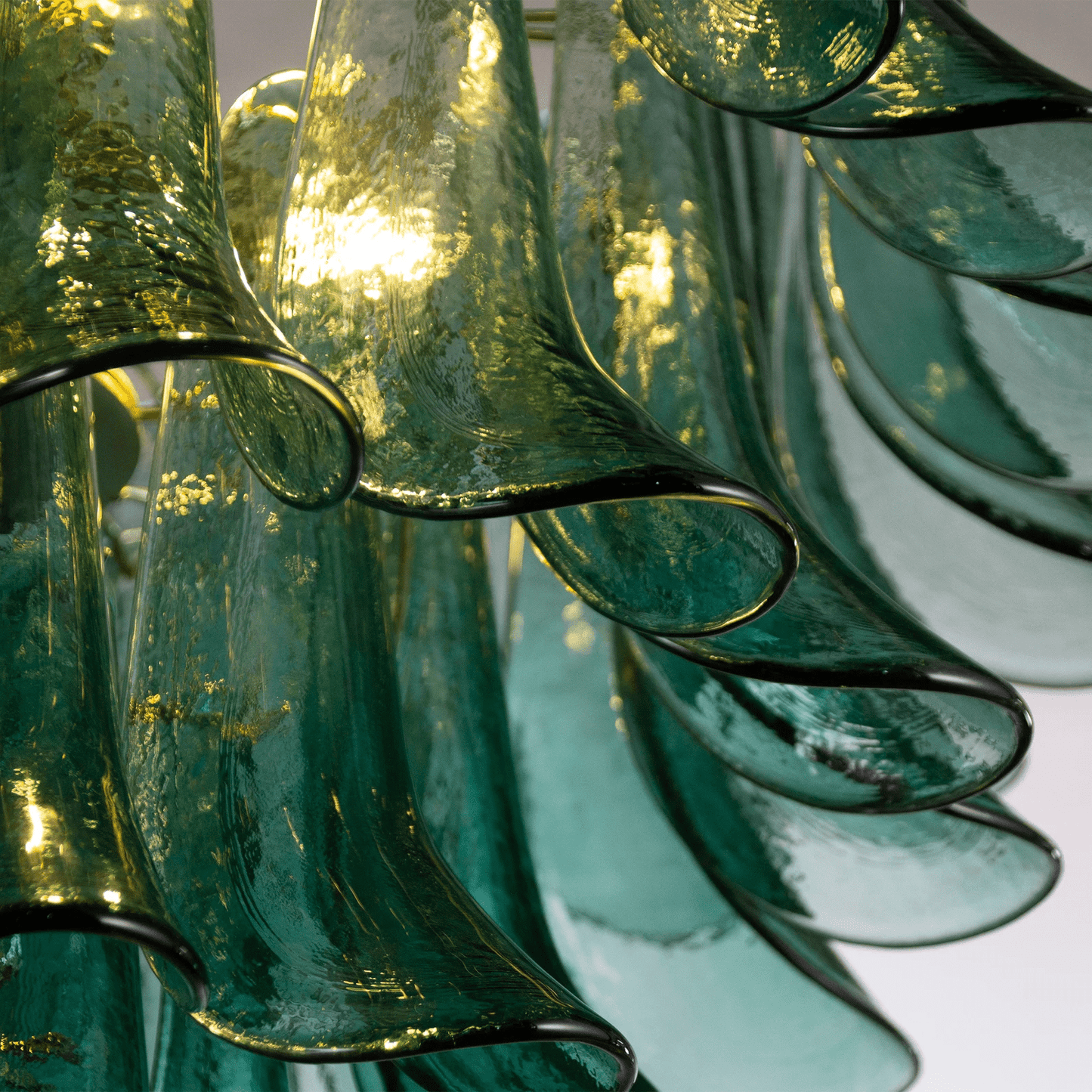 Petali Chandelier - YIOSI