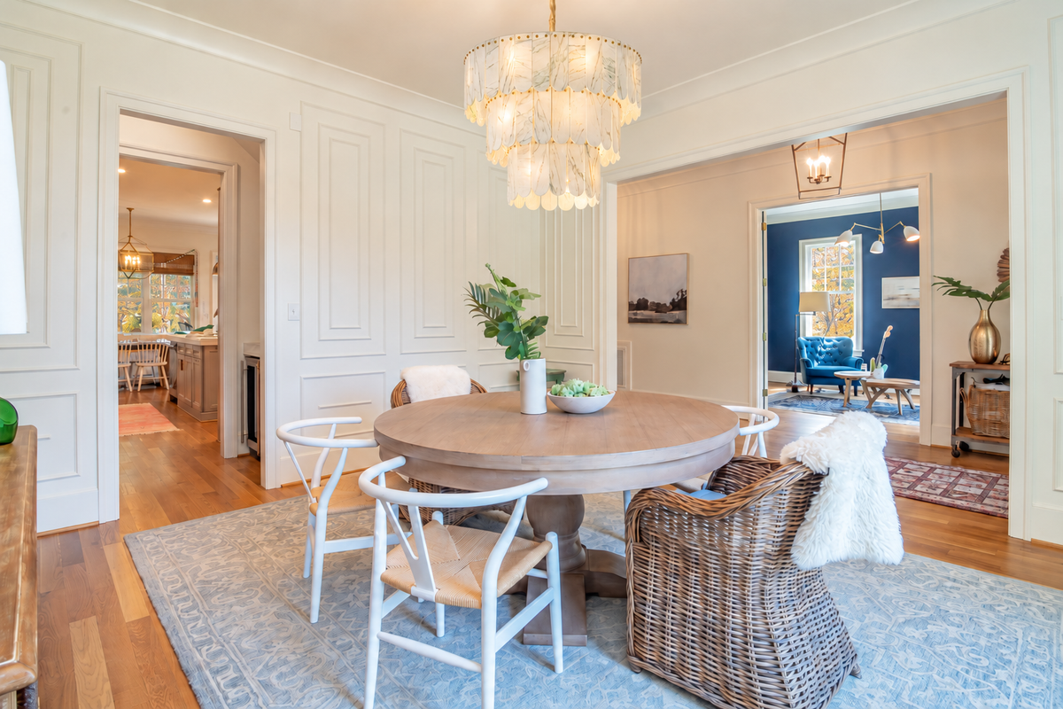 13 Dining Room Lighting Ideas