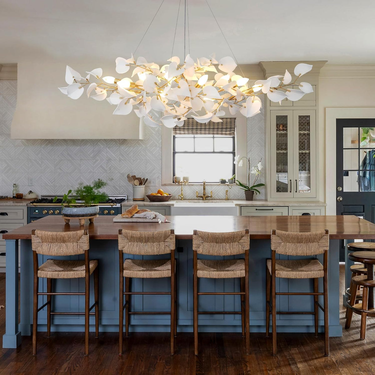 Ceramic Ginkgo Leaf Chandelier
