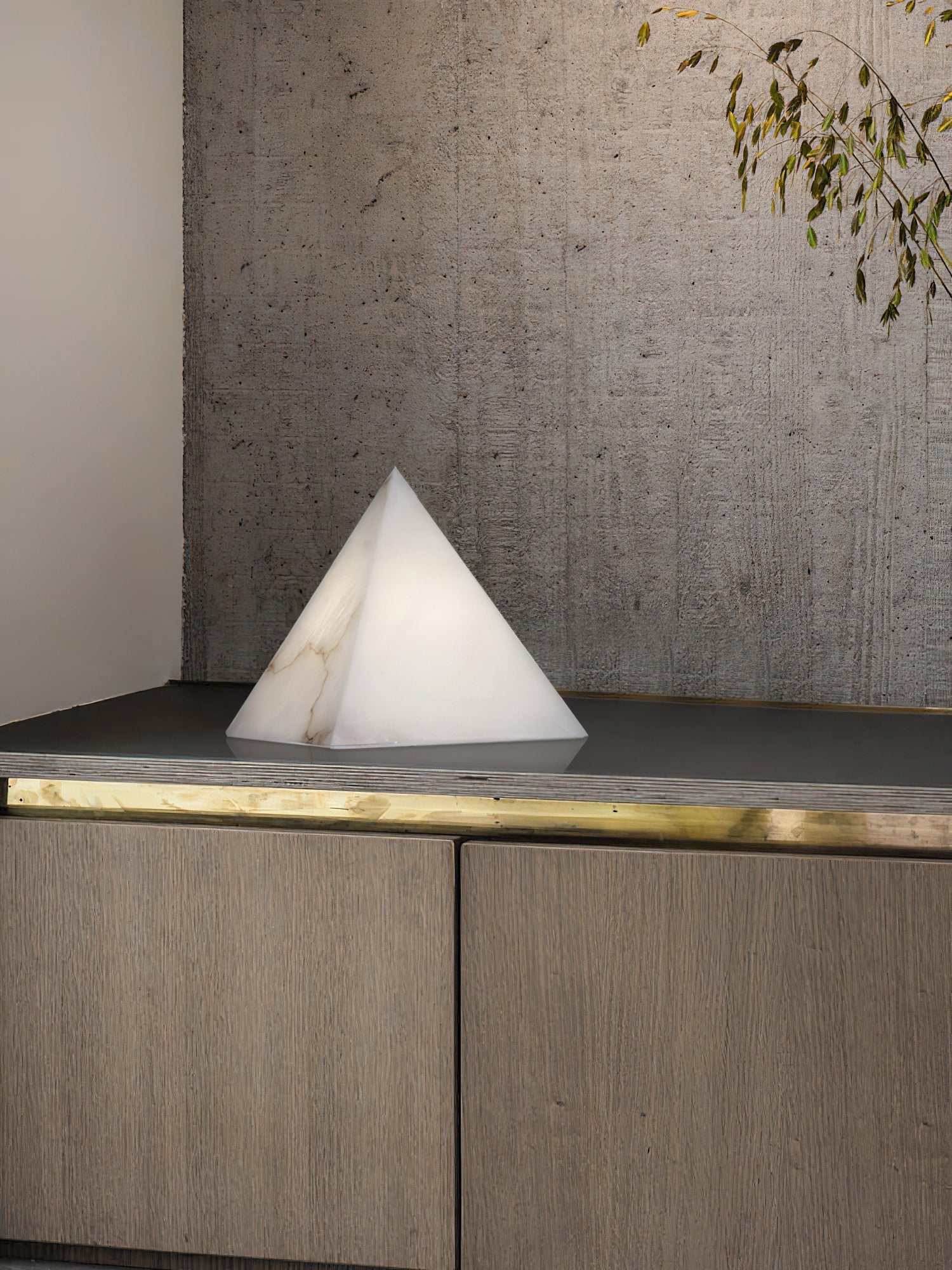 Elegant Hand‑Carved Alabaster Pyramid Table Lamp