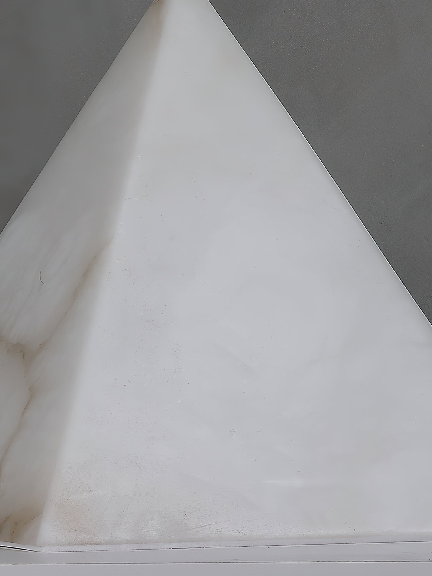 Elegant Hand‑Carved Alabaster Pyramid Table Lamp