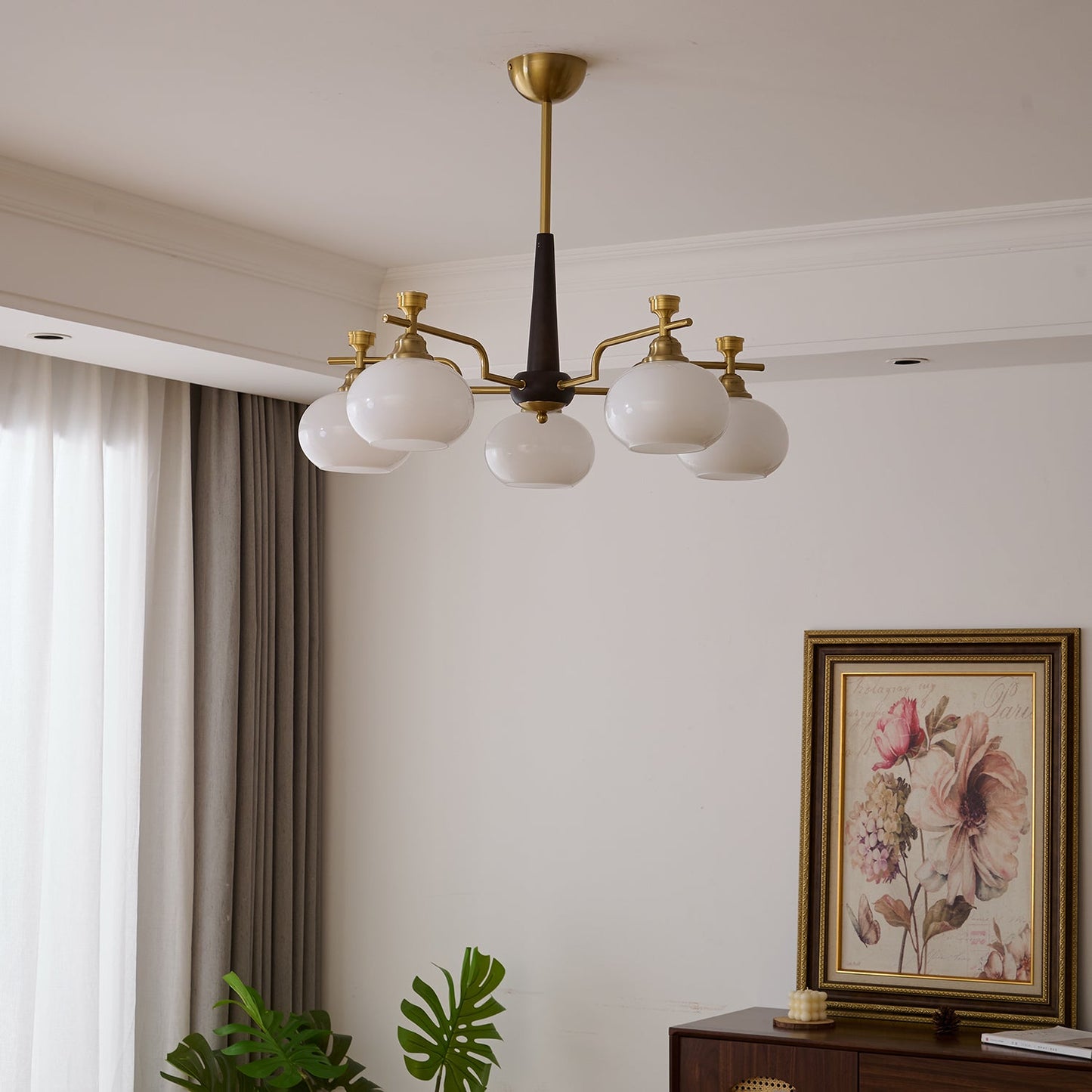 Alistair Sphere Chandelier - YIOSI