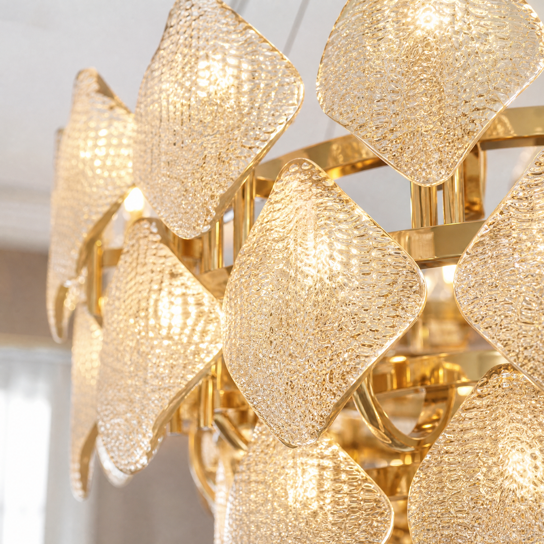 Ananas Pineapple Trio Chandelier