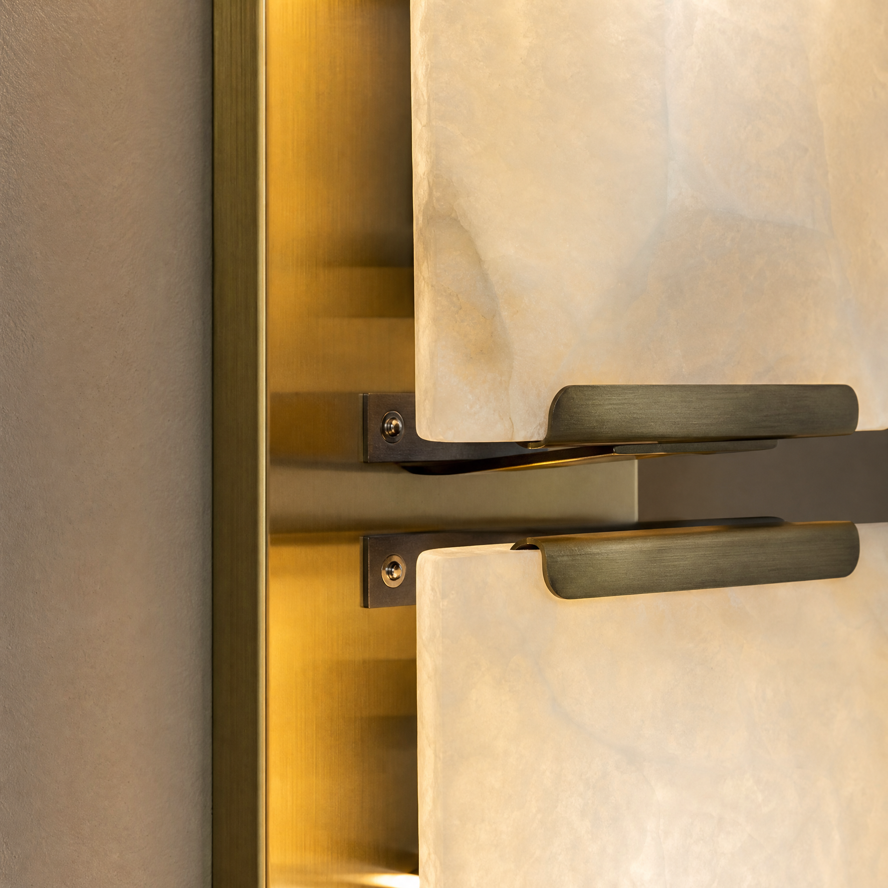 Blocco Modern Alabaster Linear Wall Sconce