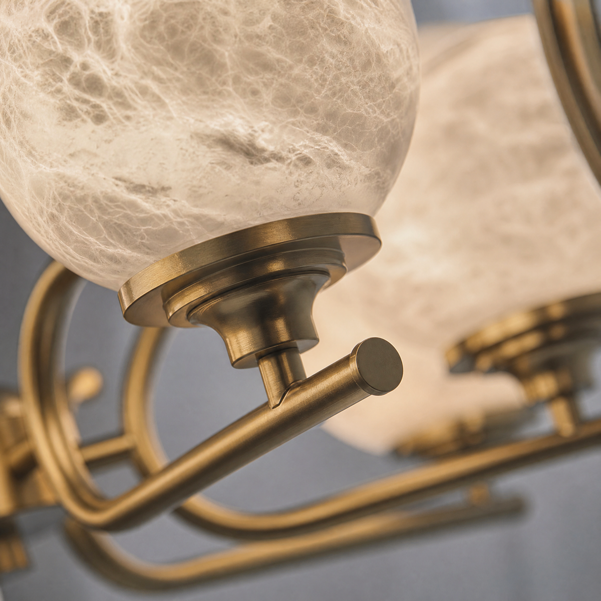 Brass 9-orb (extra) Alabaster Pendant Light