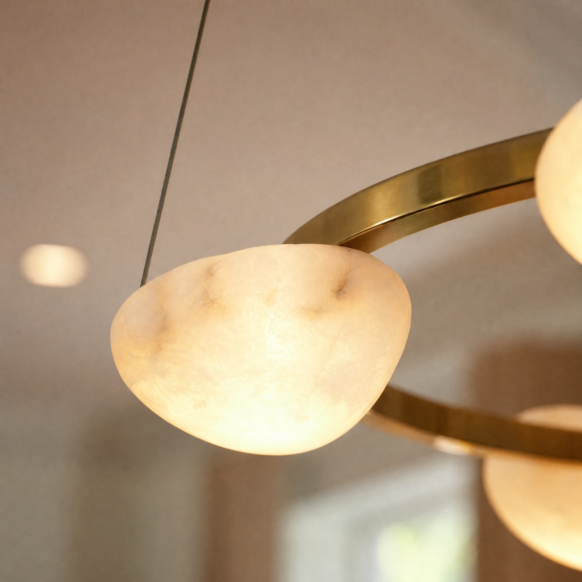 Ciottolo Modern Alabaster Ring Chandelier
