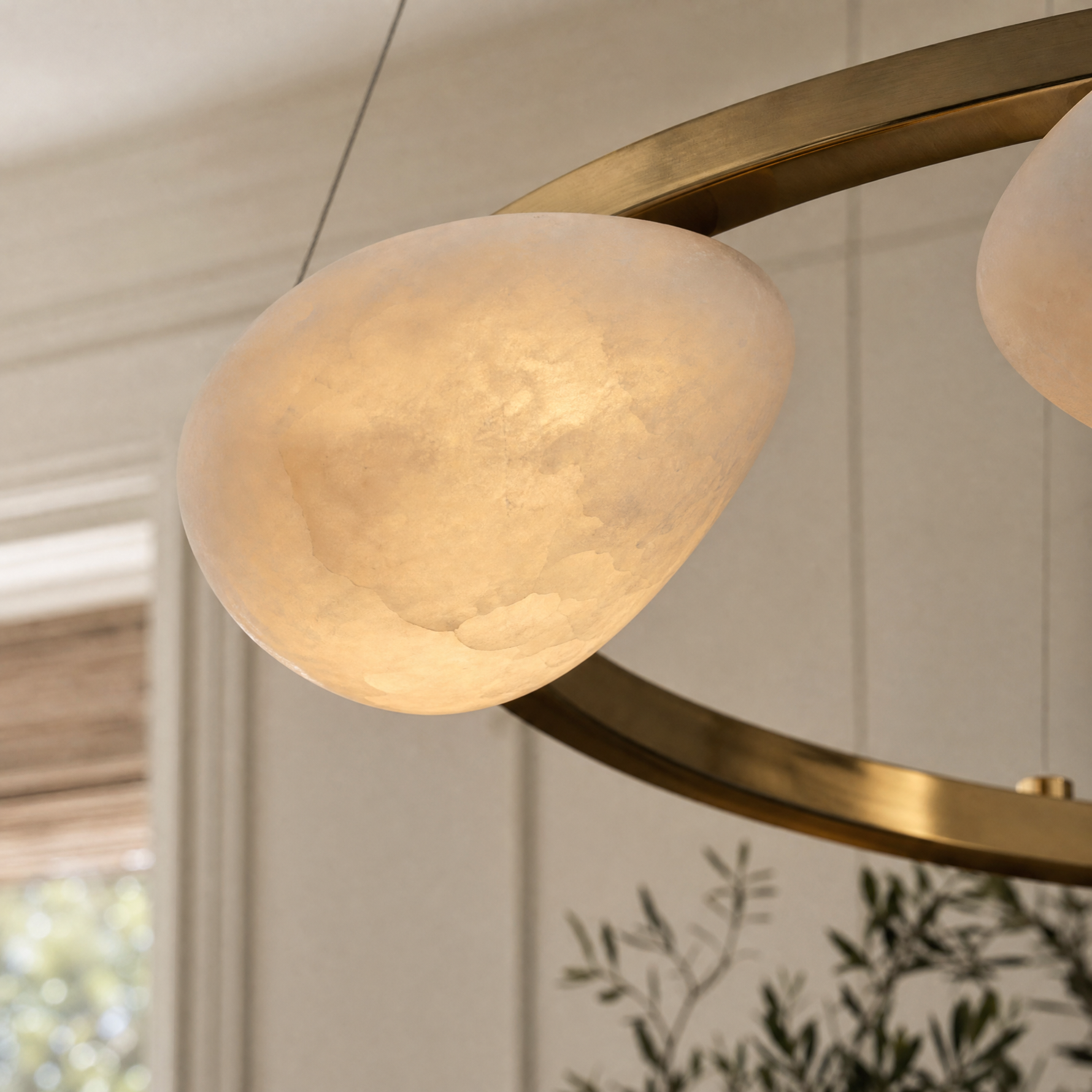 Ciottolo Modern Alabaster Ring Chandelier
