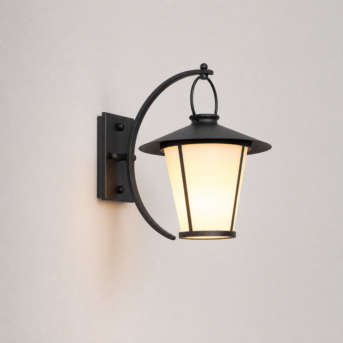 Classic Matte Black Galvanized Iron Outdoor Wall Lantern