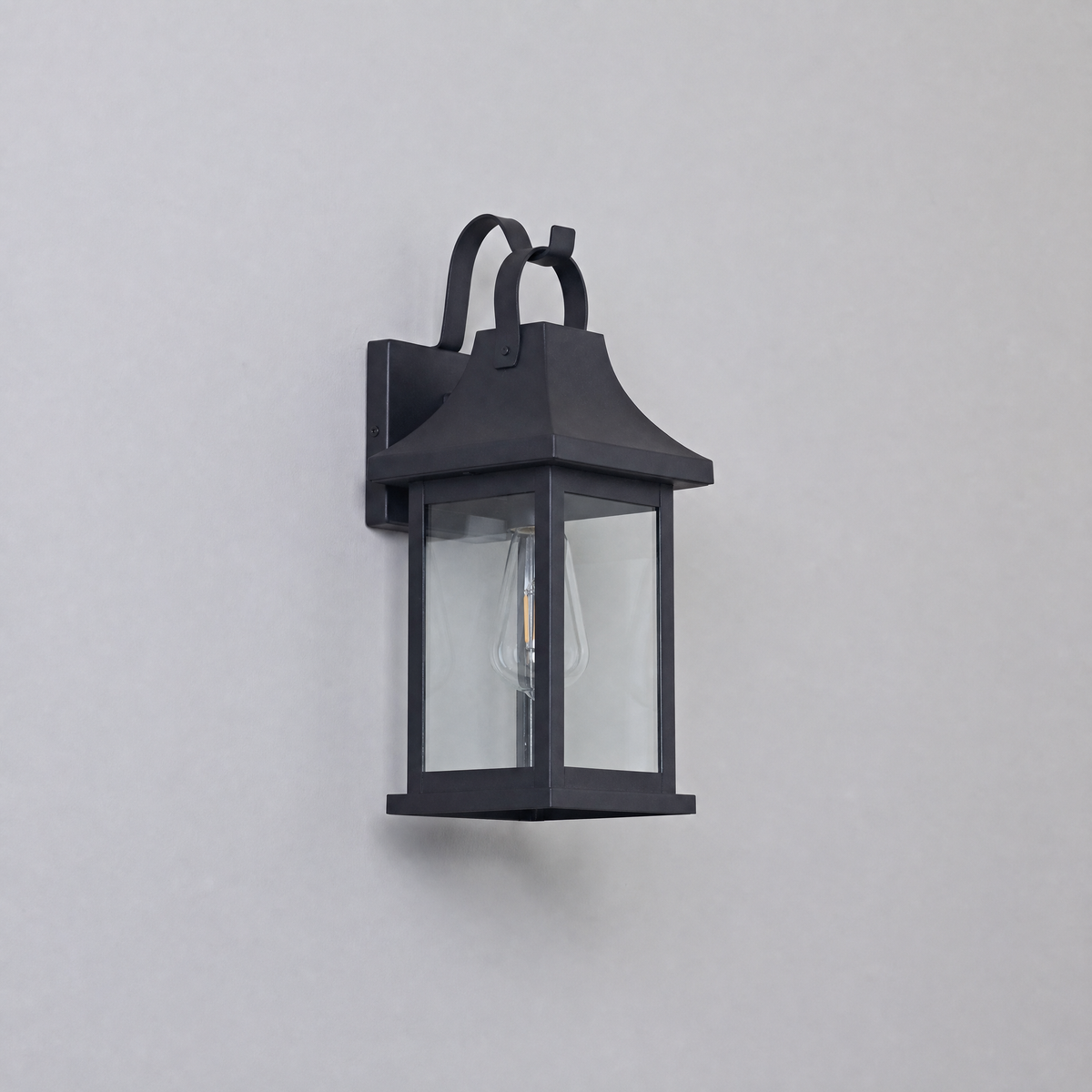 Craftsman Sand Black Steel and Glass Outdoor Wall Lantern