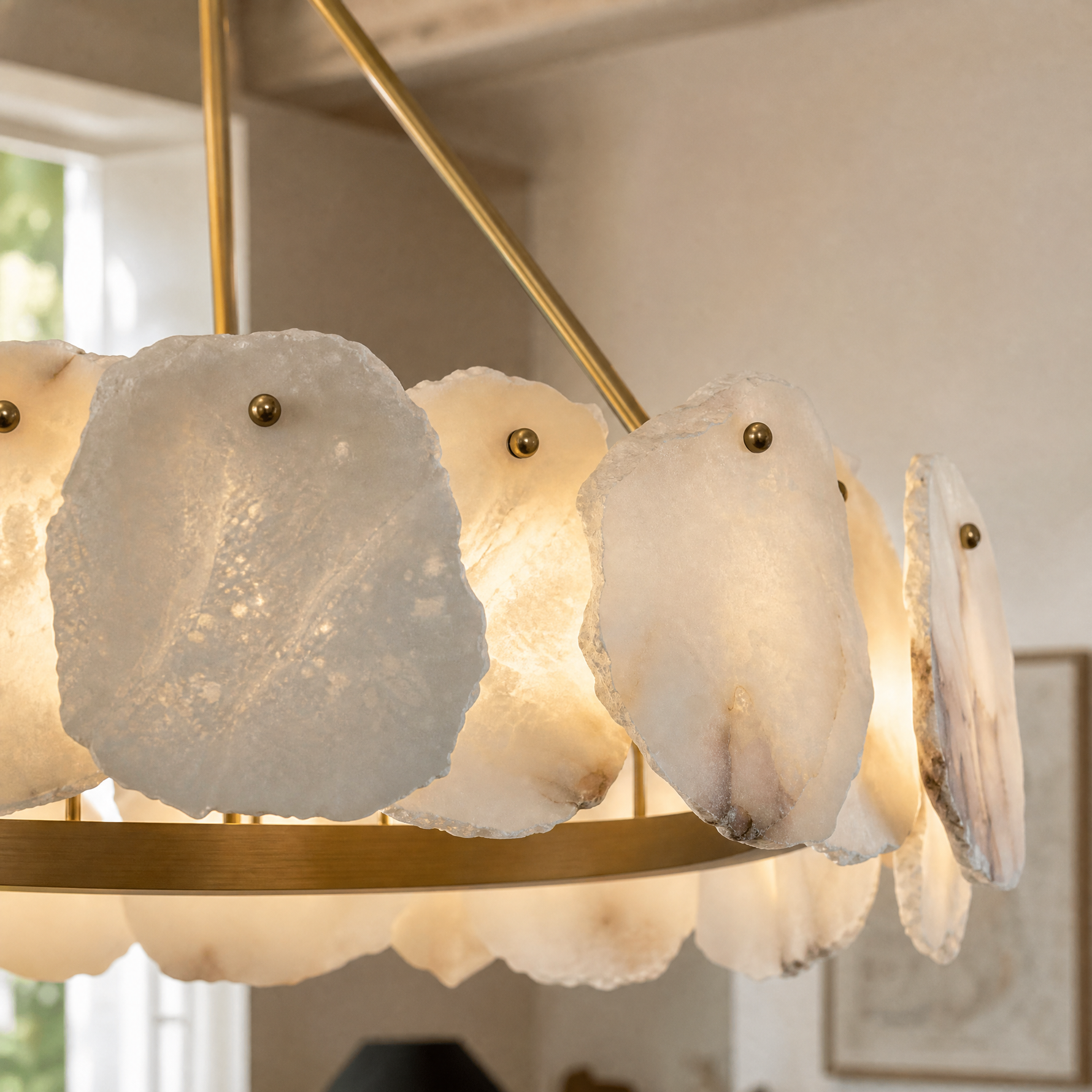 Foglia Flower Pedal Chandelier