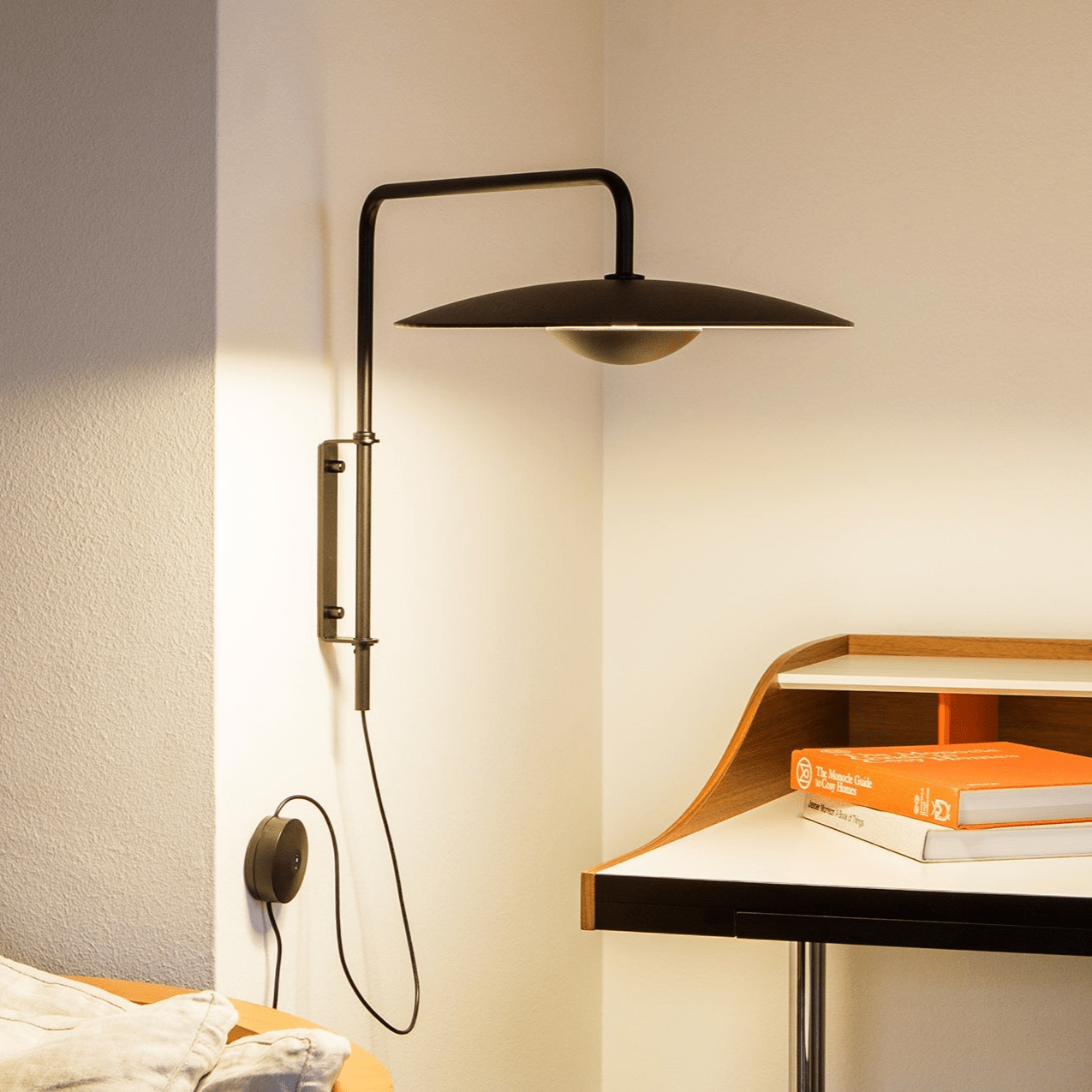 Ginger Plug - In Wall Lamp - YIOSI
