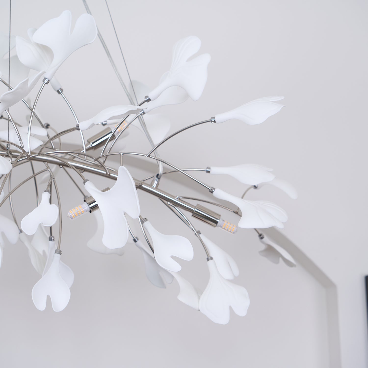 Gingko Chandelier N Luxury Ceramic Leaf Ceiling Light Gold White Nickel Finish