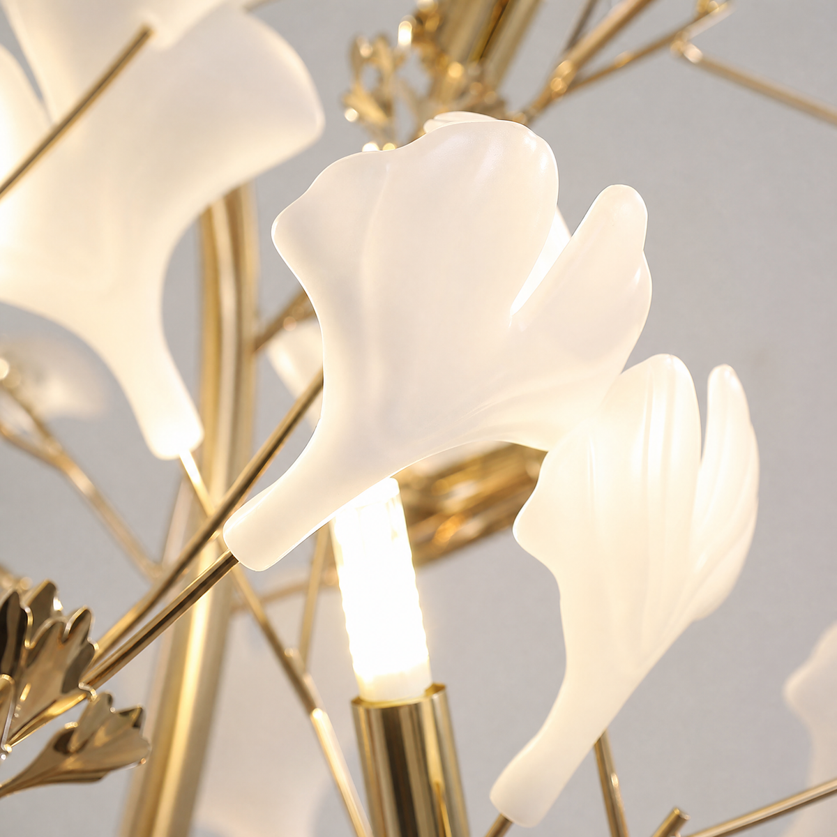 Ginkgo Leaf Floor Lamp with Ceramic Leaves and Gold Branch Stem