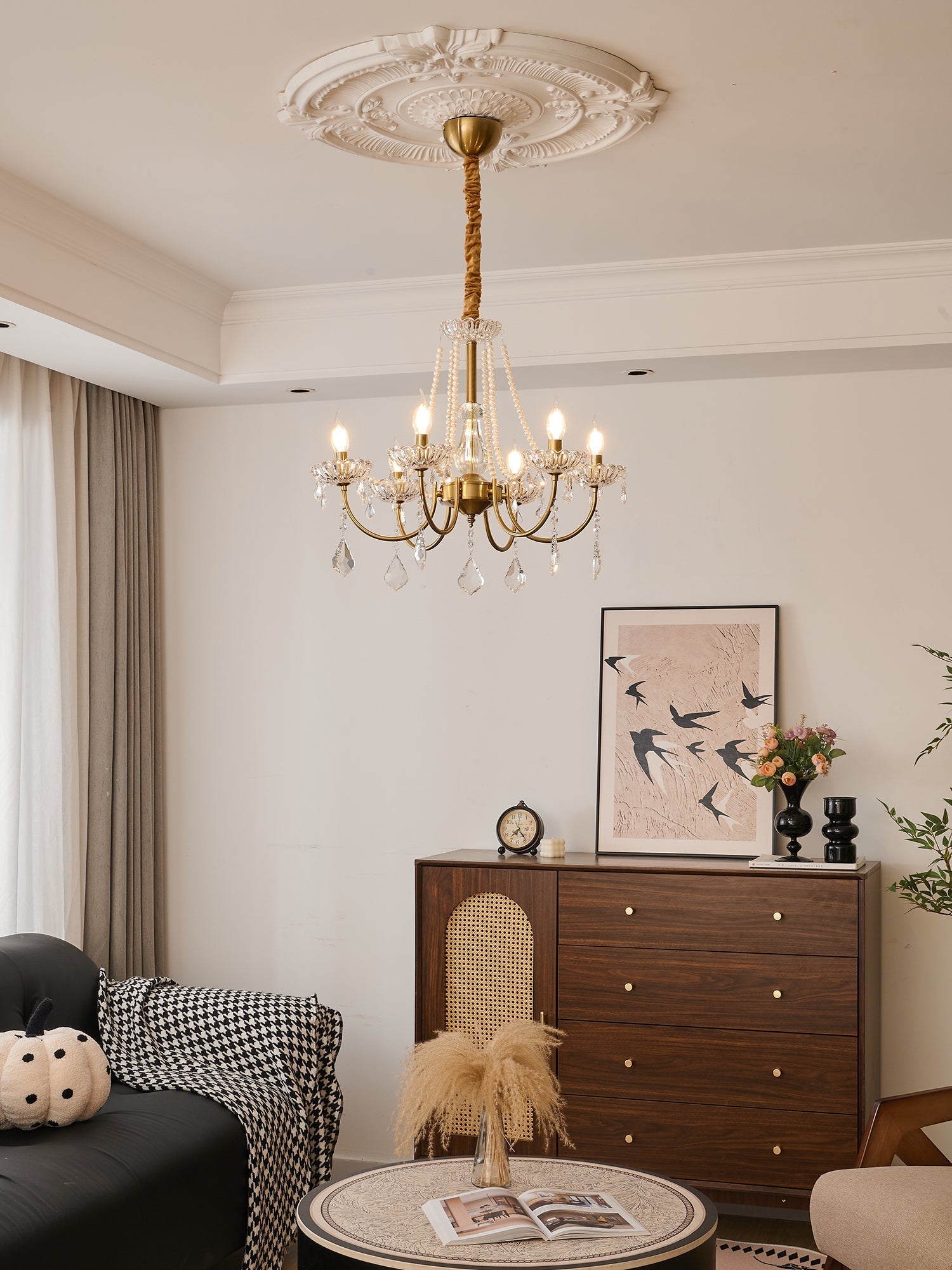 Glamour Pearl Crystal Chandelier with Gold Frame and Clear Shades