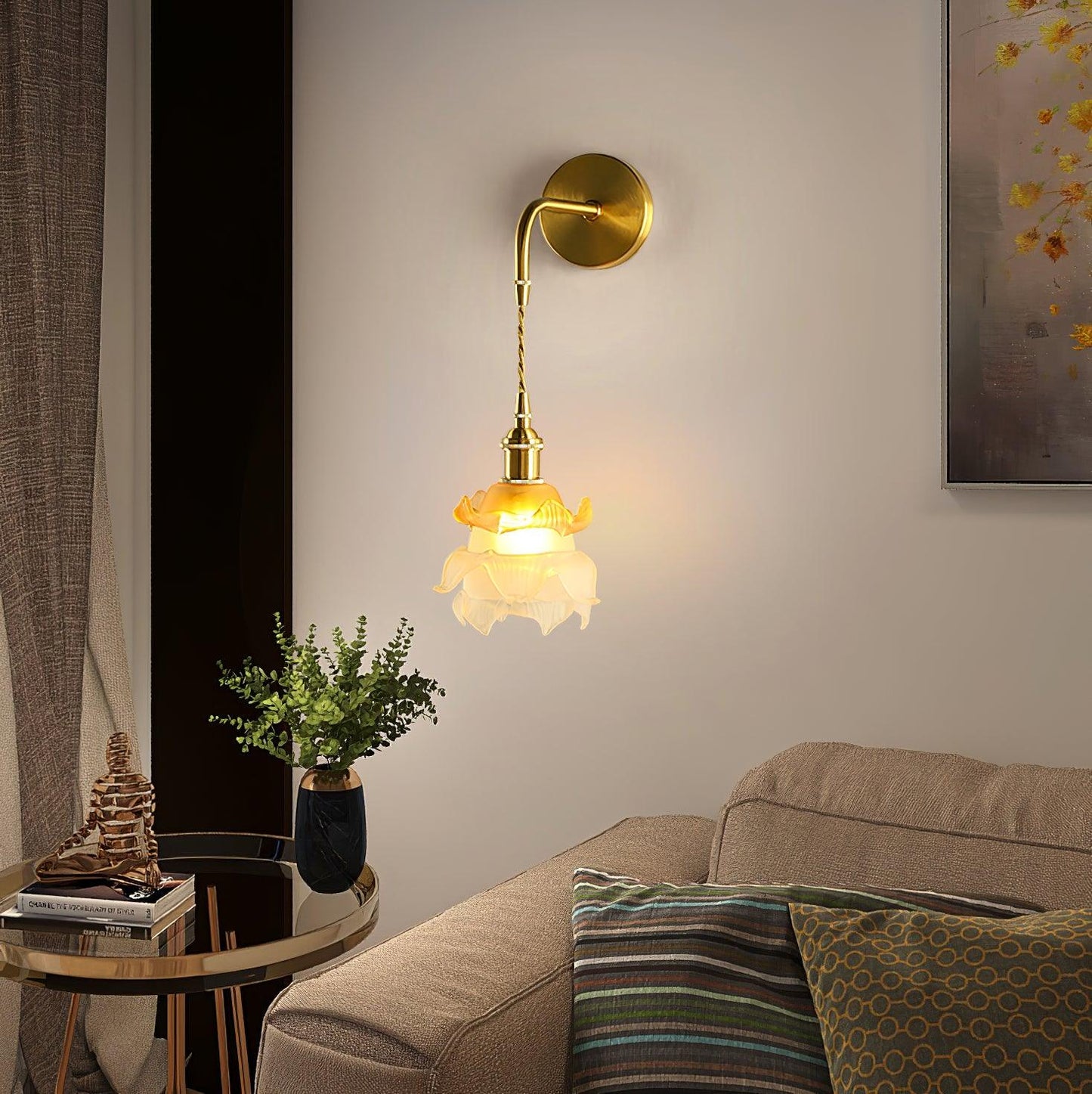 Laura Brass Wall Lamp - YIOSI