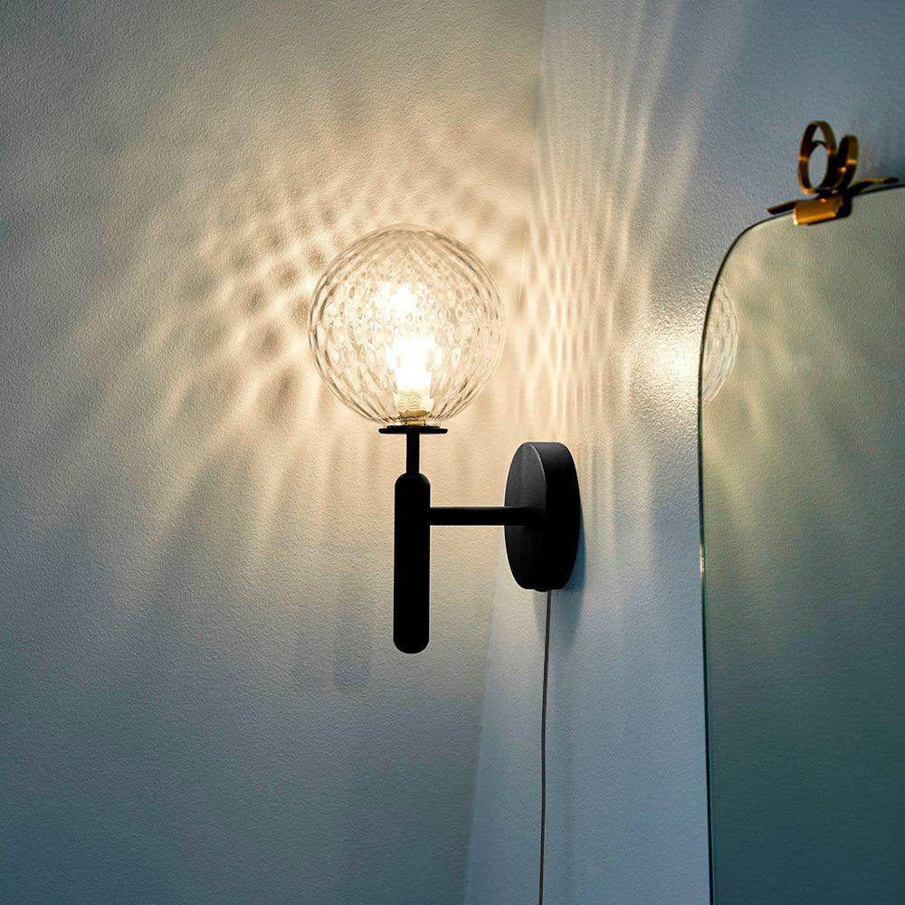 Nordica Plug‑In Wall Lamp with Brass Finish and Clear Glass