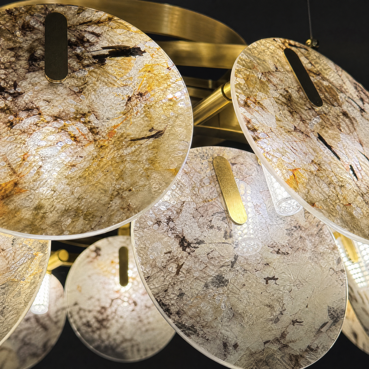 Modern Chandelier Organic Modern Stone-Look Gold Metal Ø23.6" for Dining Room