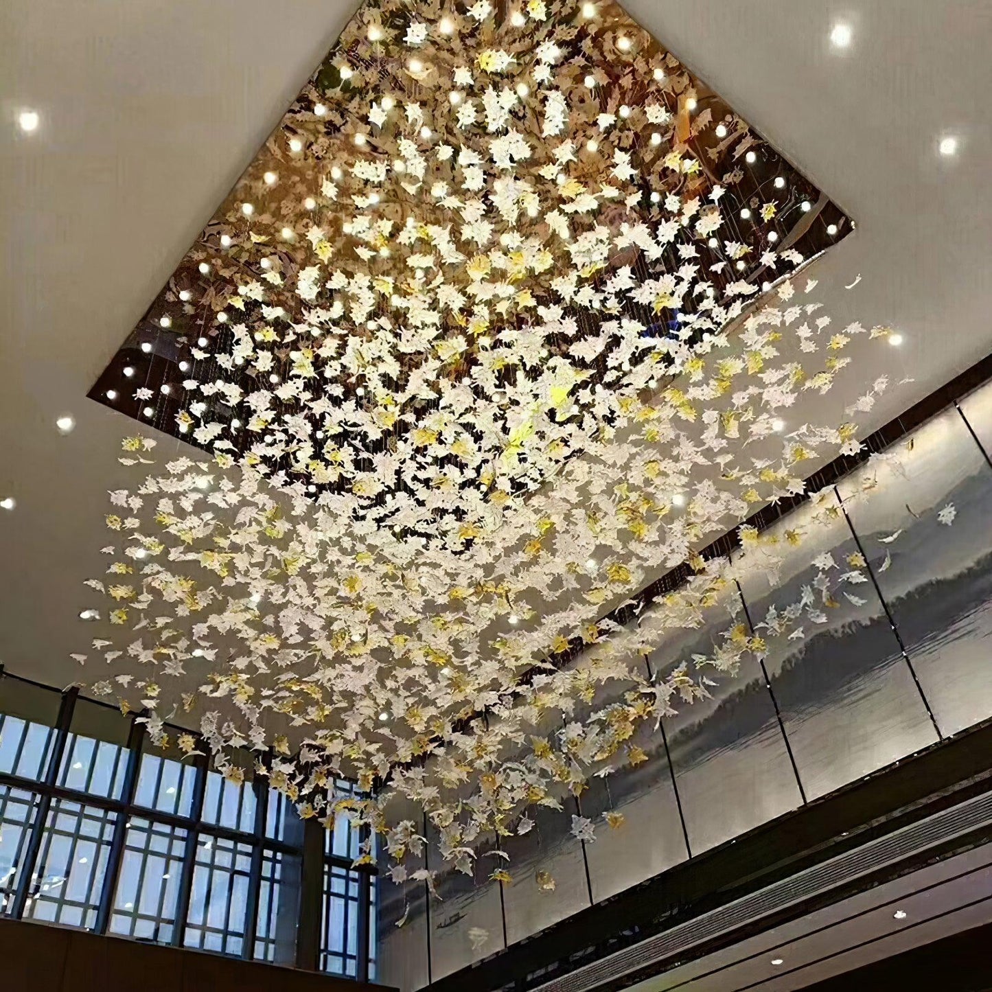 Multicolor Crystal Maple Leaf Chandelier - YIOSI
