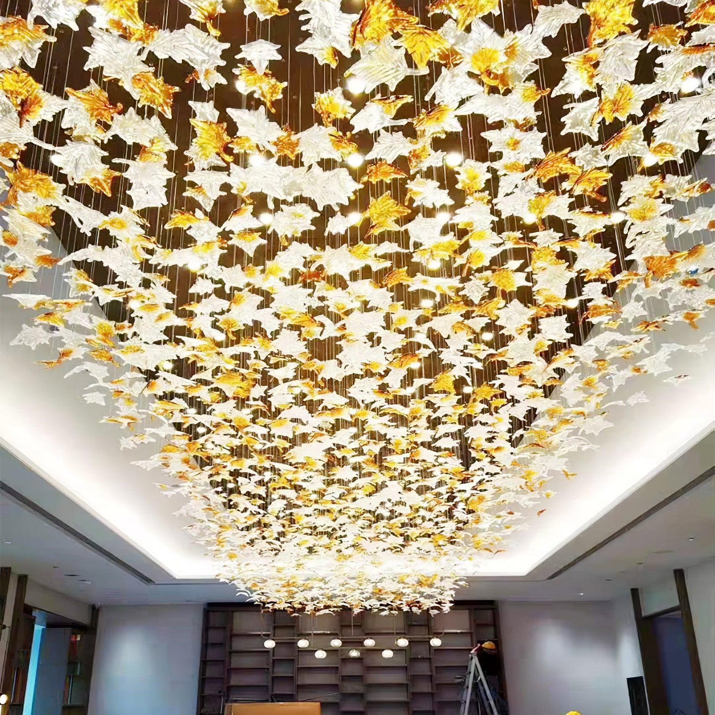 Multicolor Crystal Maple Leaf Chandelier - YIOSI