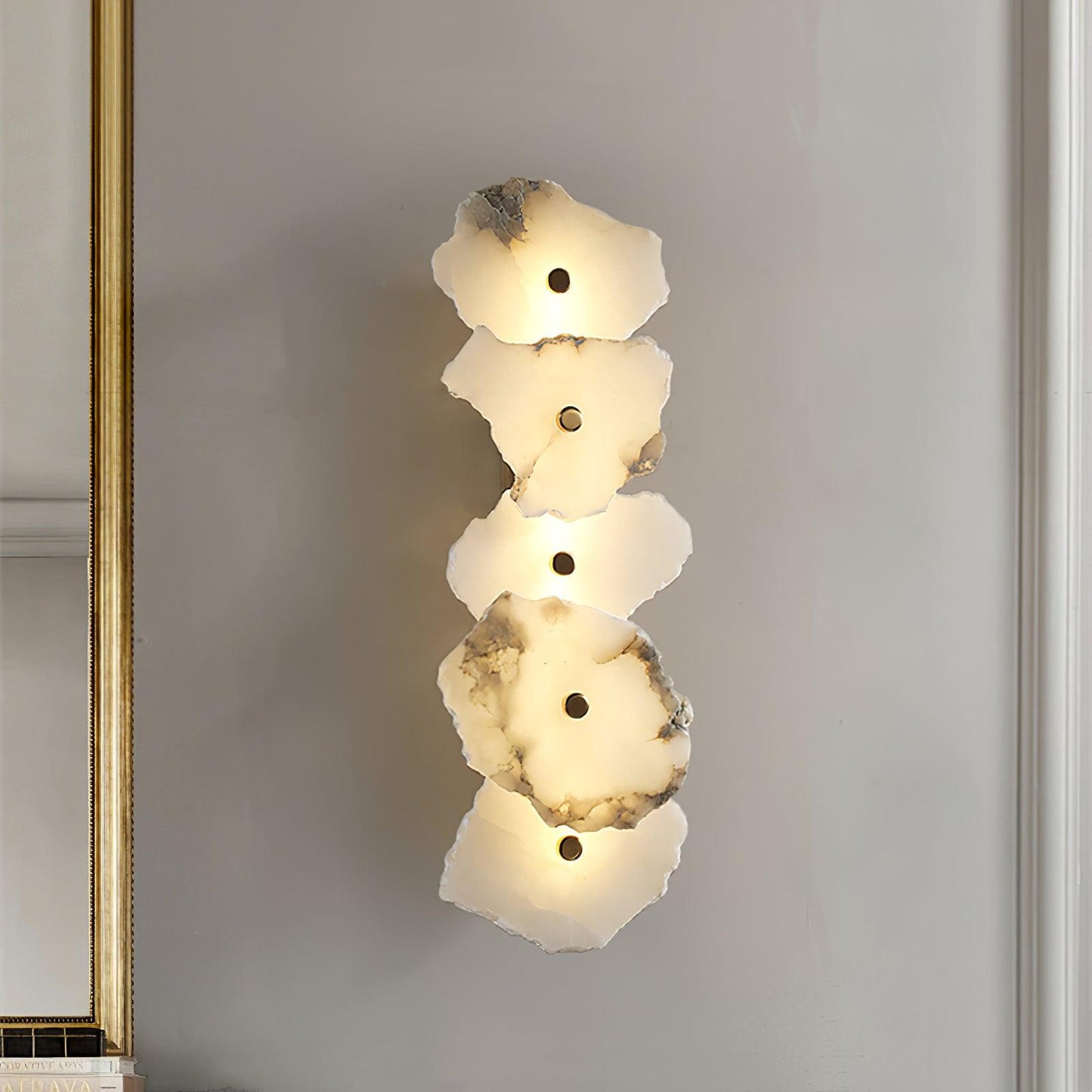 Petra Gold & White Alabaster Wall Lamp – Modern Elegance