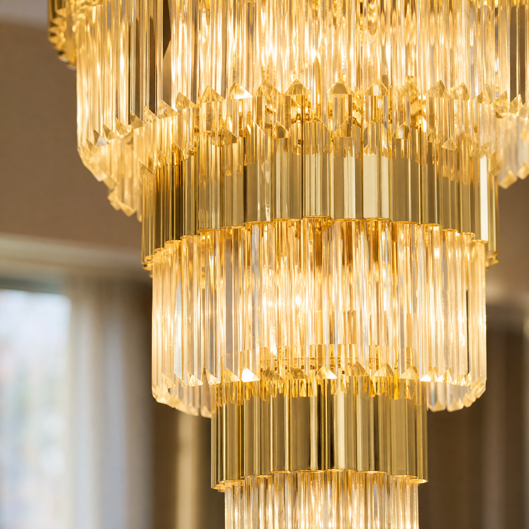 Pioggia Crystal Chandelier