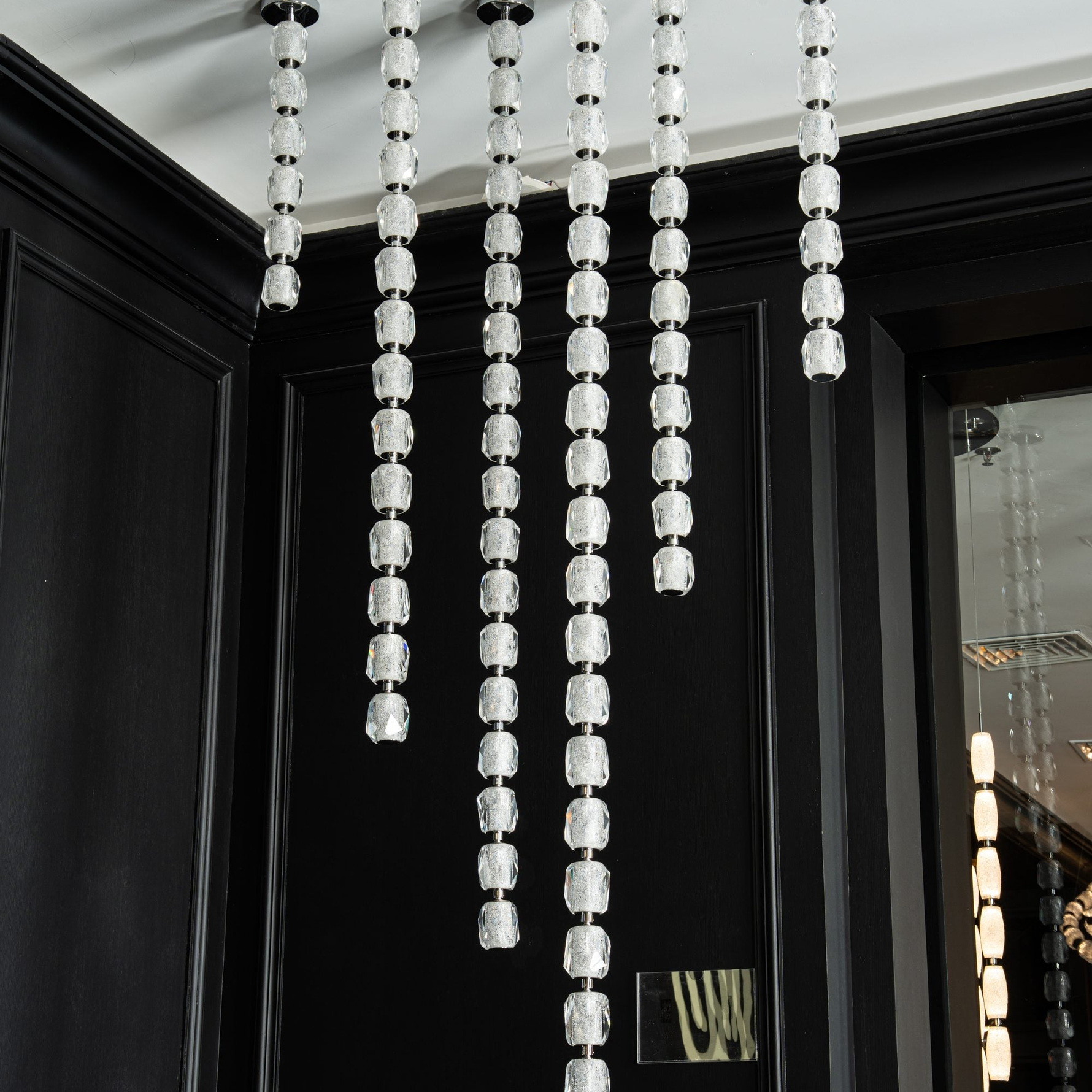 Seduction Drop Pendant & Cluster Chandelier