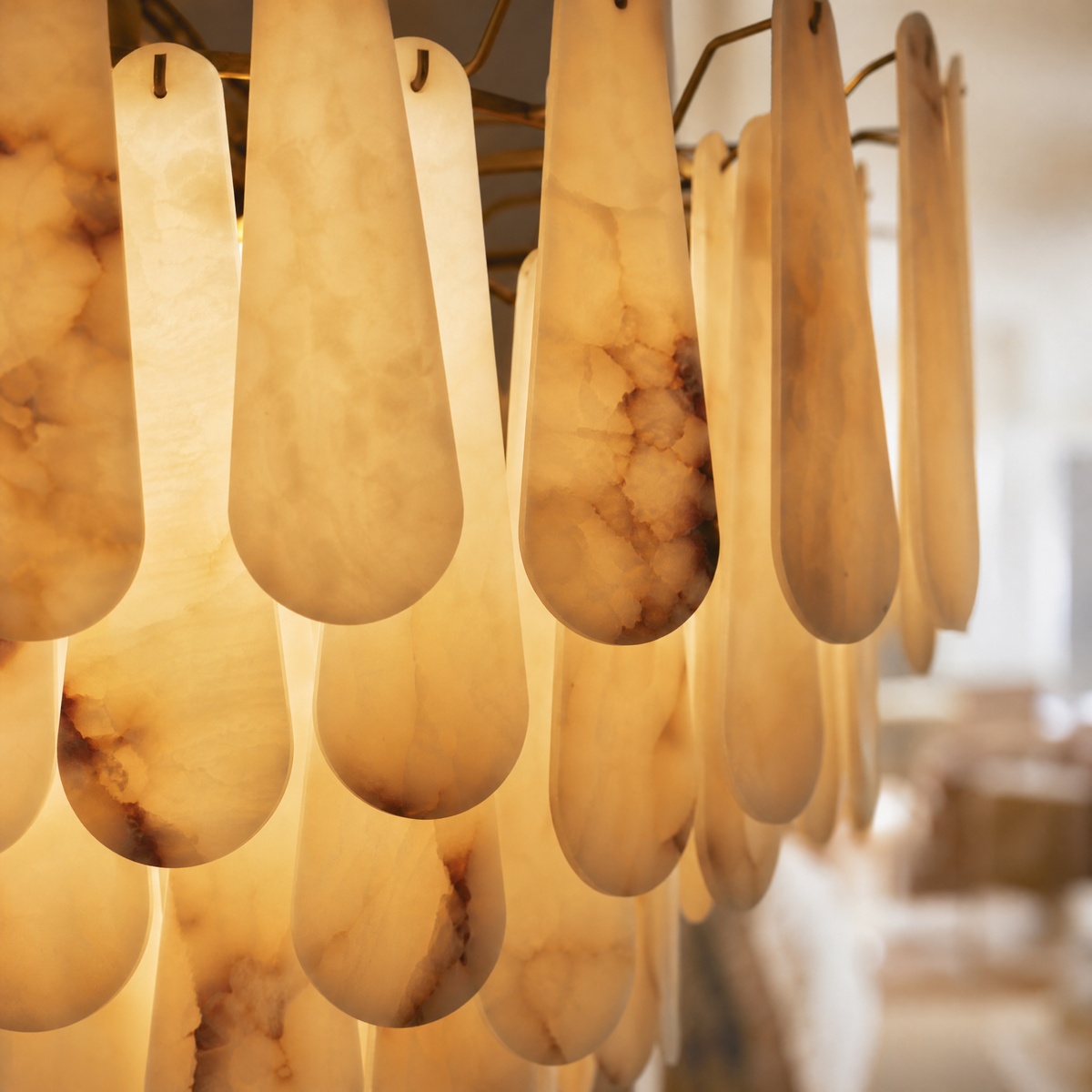Seraphina Shell Teardrop Chandelier