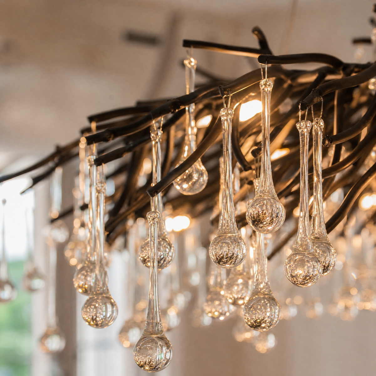 Small Water Drop Branch Oval Pendant 155cm - Black