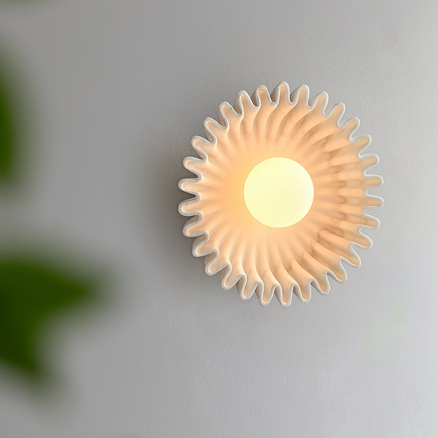 Solora Flora Wall Lamp - YIOSI