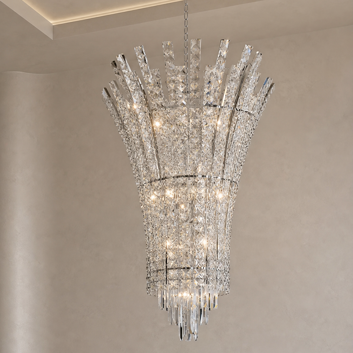 Splendore Statement Chandelier
