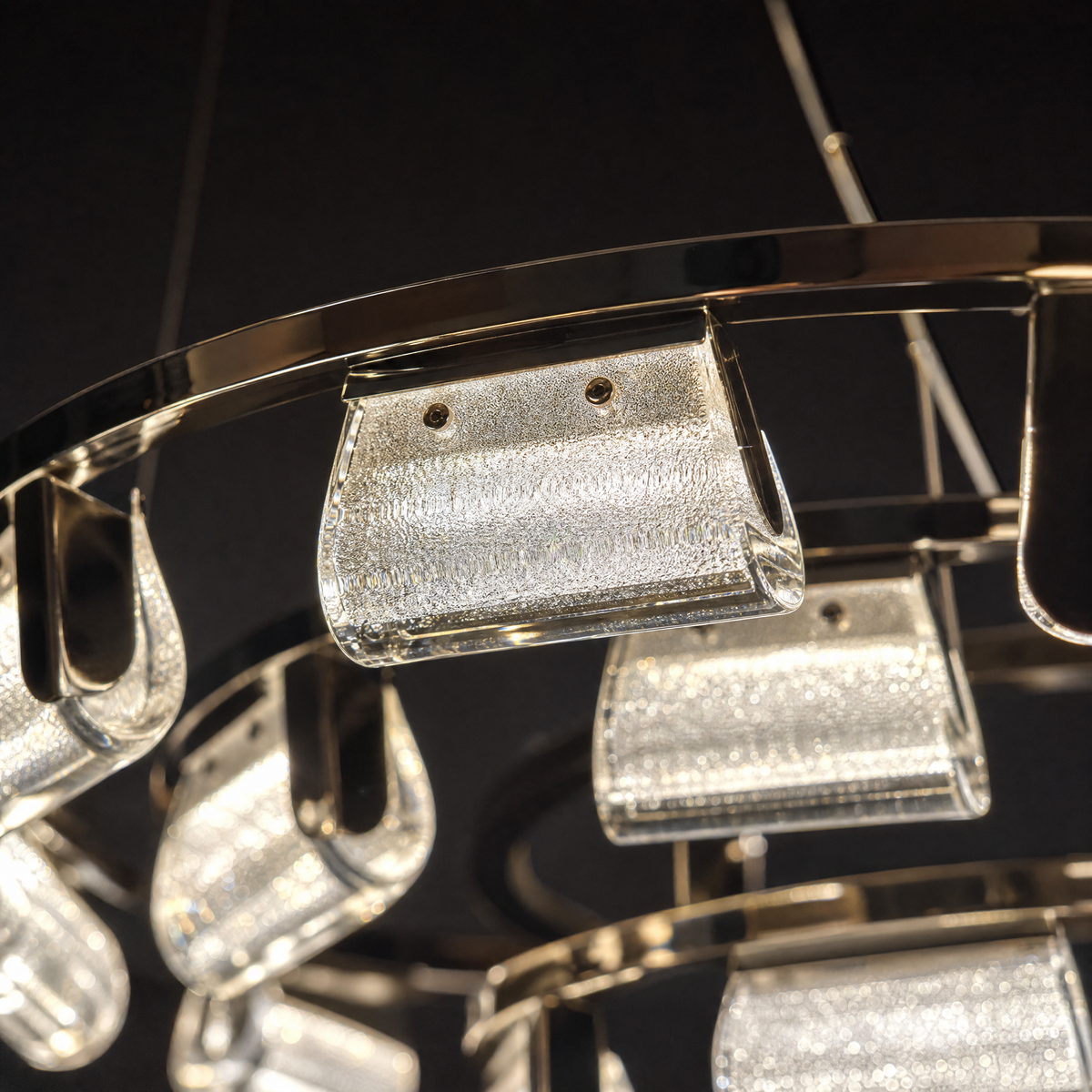 TF7133D-10+6 – Light Gold – Photos and Videos