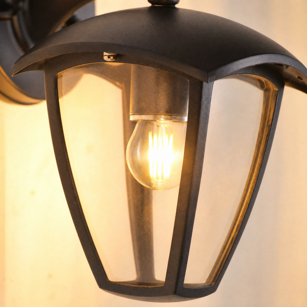 Traditional Black Aluminum Downlight Outdoor Wall Lantern