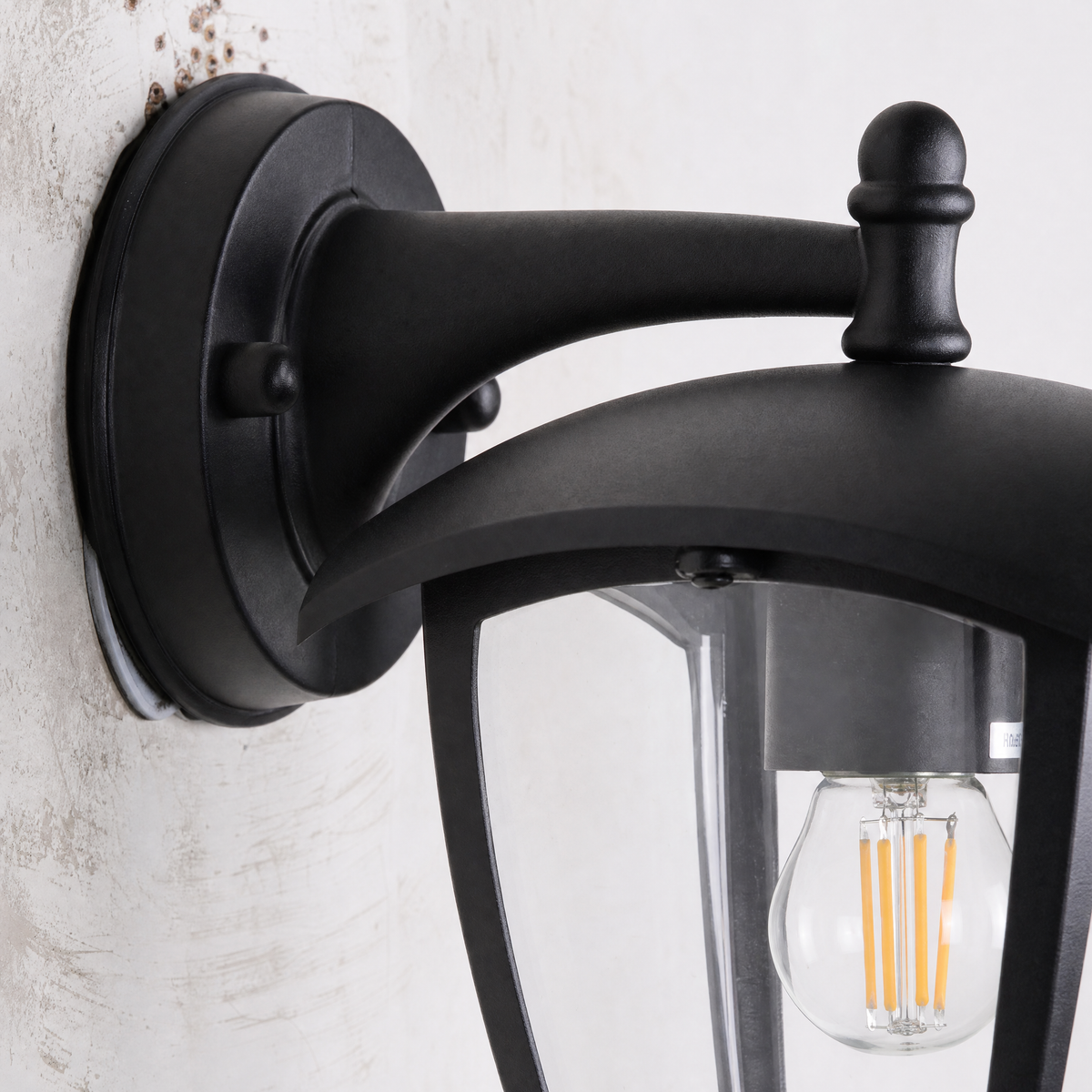 Traditional Black Aluminum Downlight Outdoor Wall Lantern