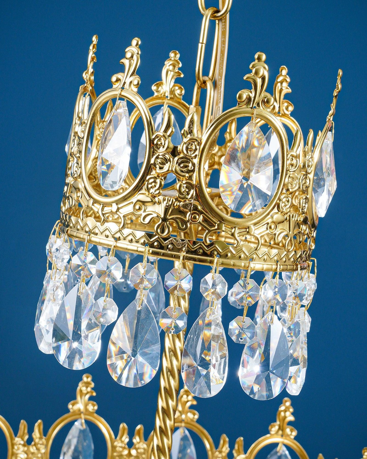 Vintage Crystal Chandelier - YIOSI